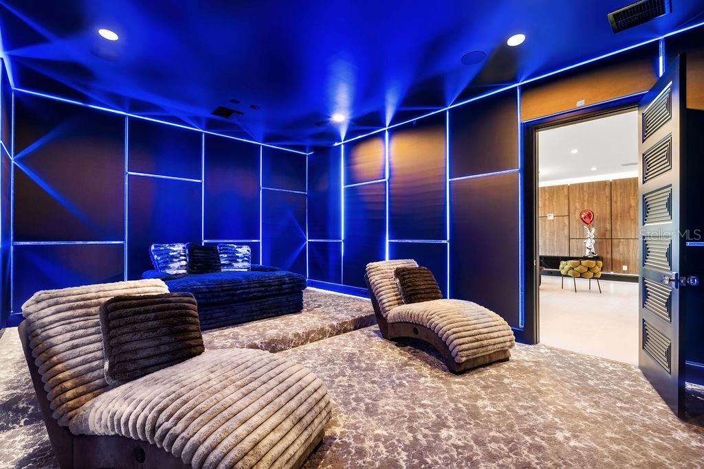 O6373191 Property Photo