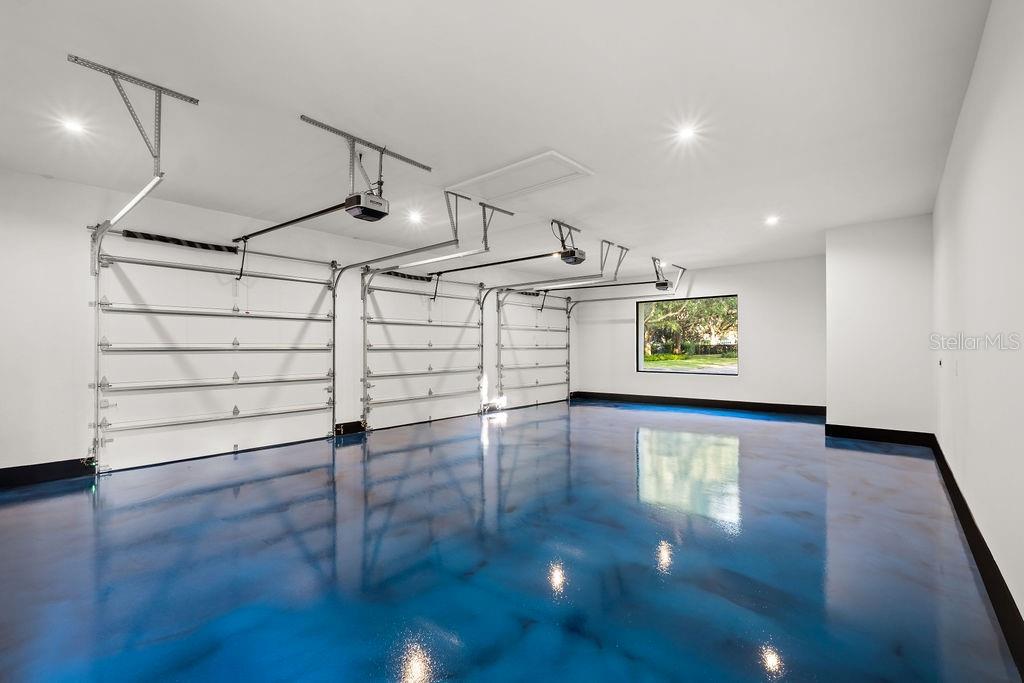 O6373191 Property Photo