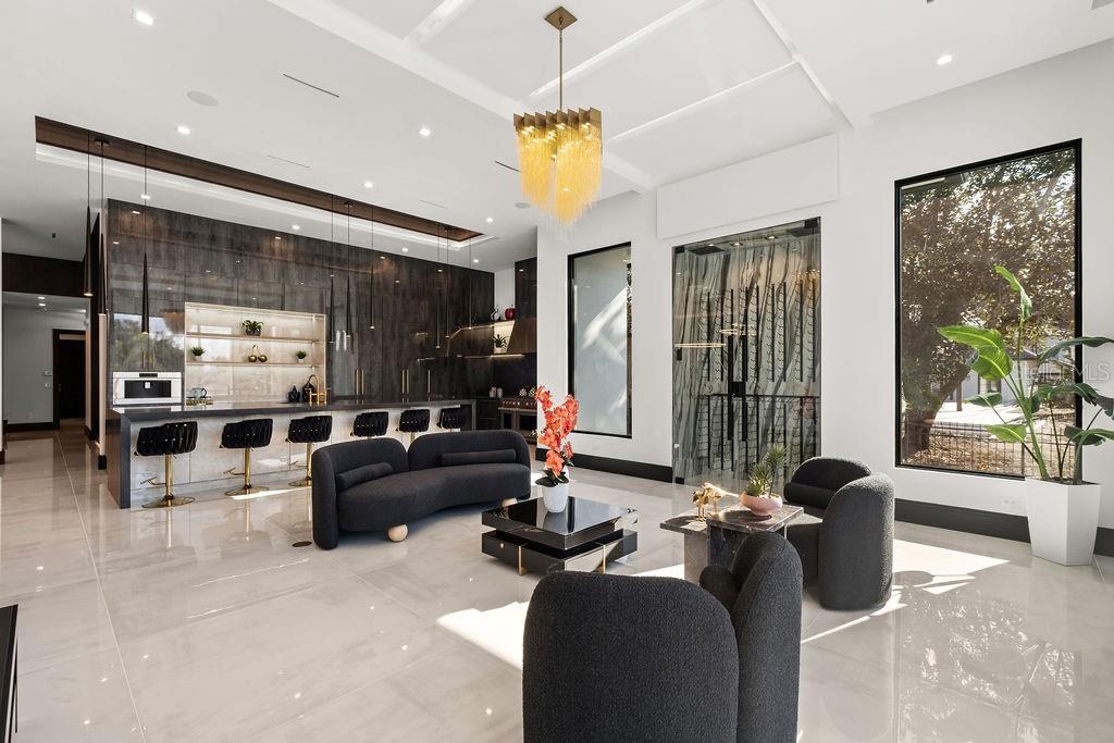 O6373191 Property Photo