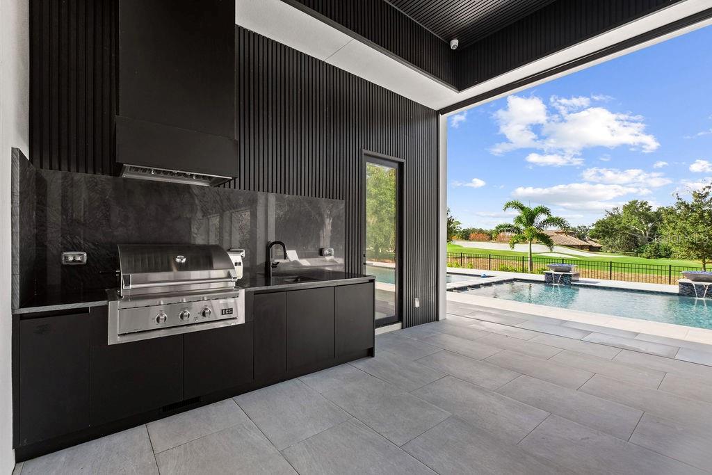 O6373191 Property Photo