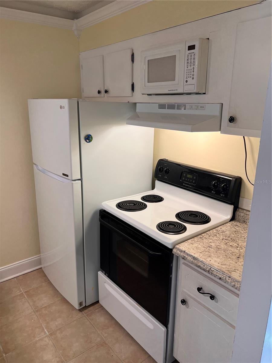 TB8463858 Property Photo