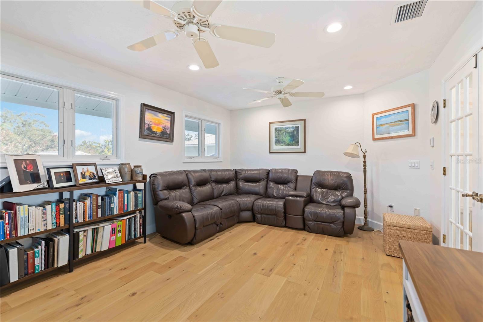 A4678042 Property Photo