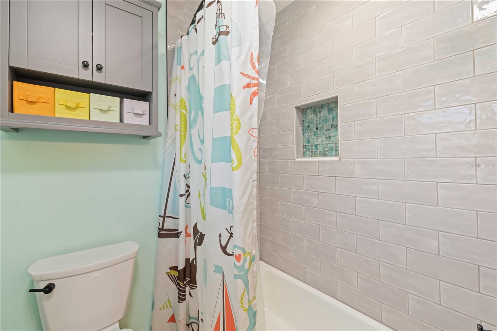 A4678042 Property Photo