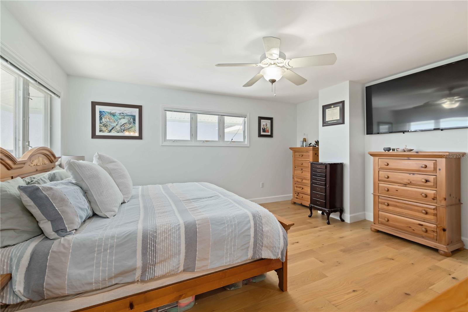 A4678042 Property Photo