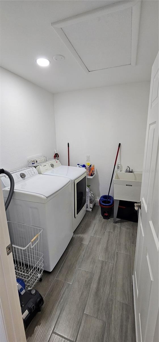 2408 MONTPELIER RD, PUNTA GORDA, FL, 33983