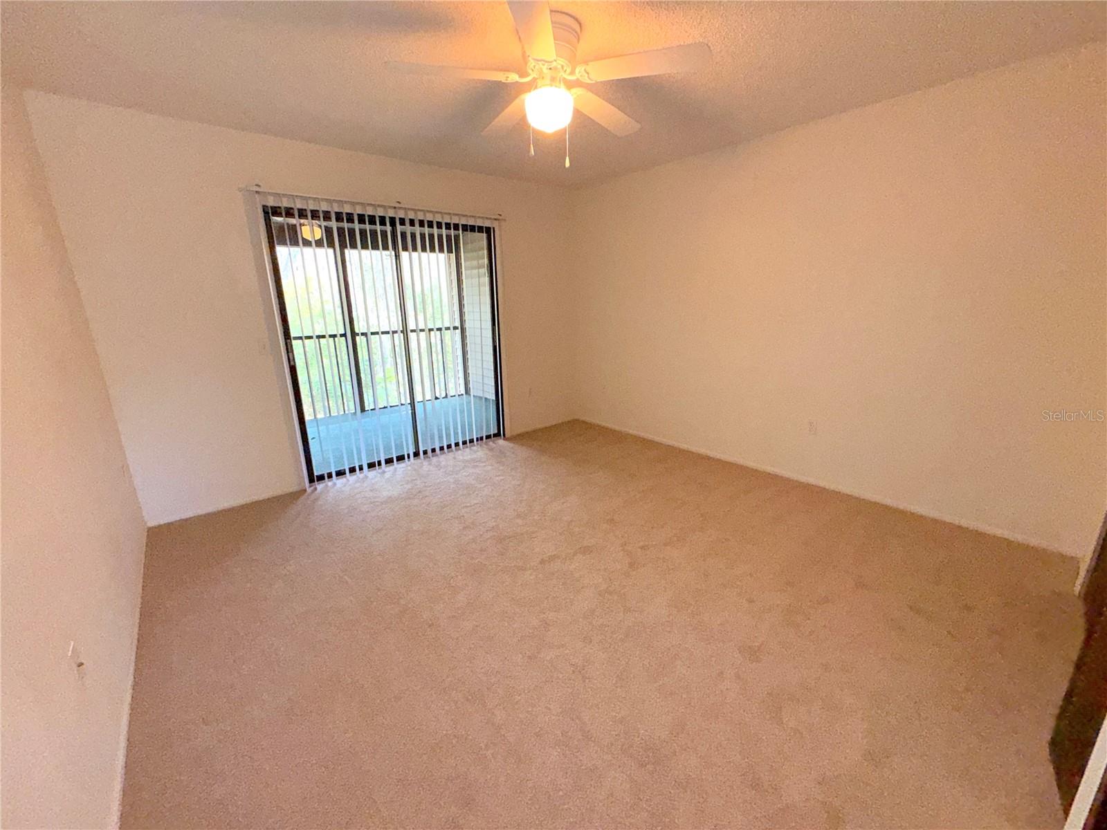 W7882034 Property Photo