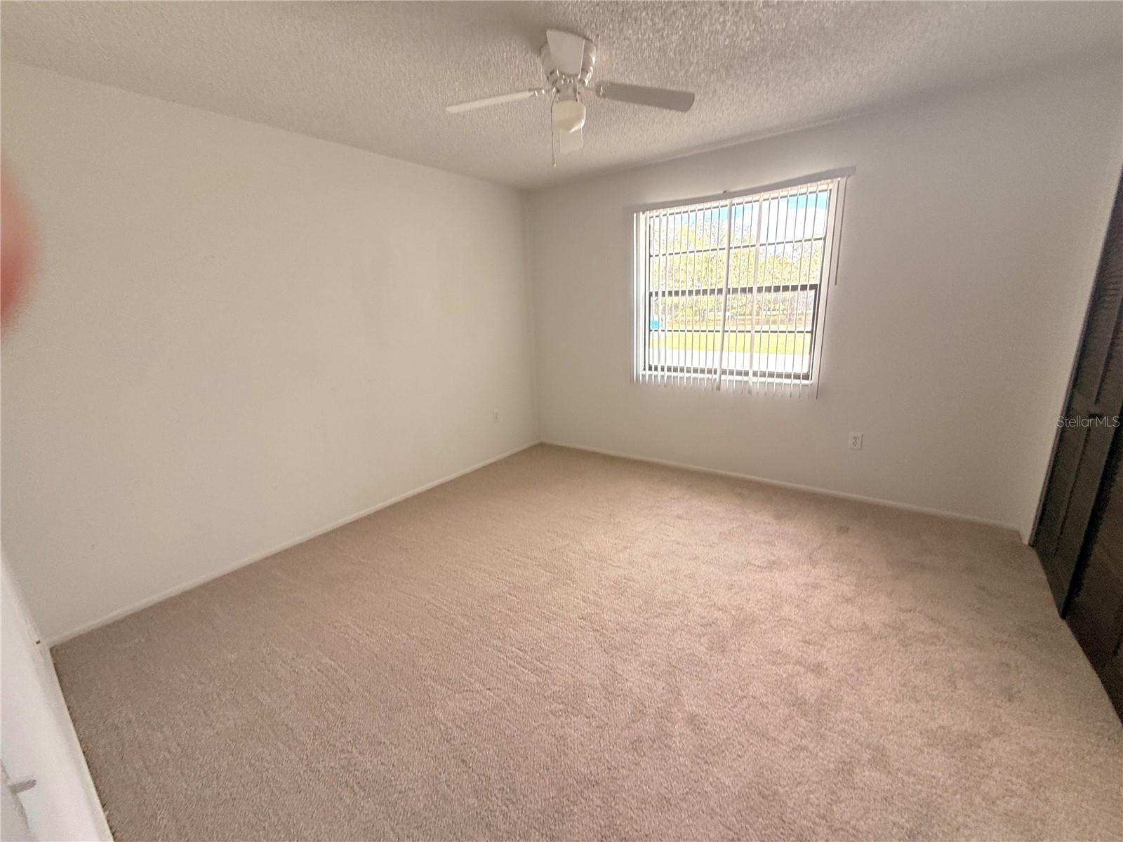 W7882034 Property Photo