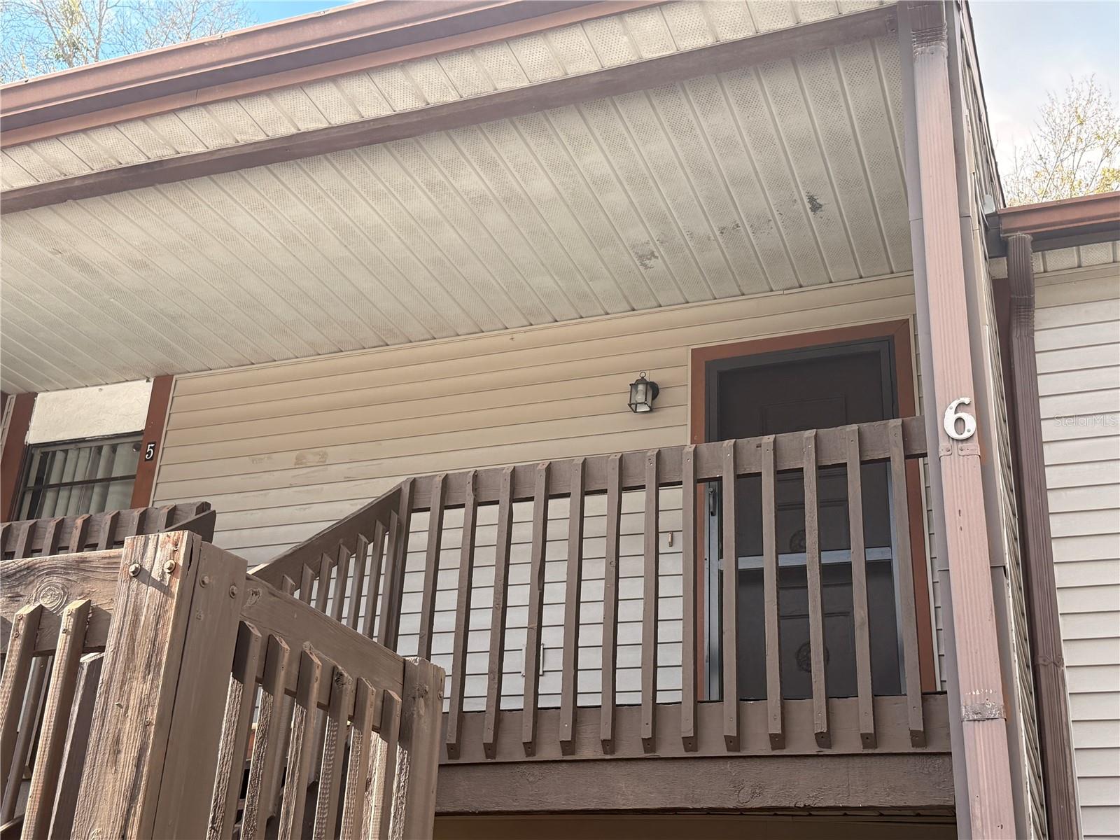 W7882034 Property Photo