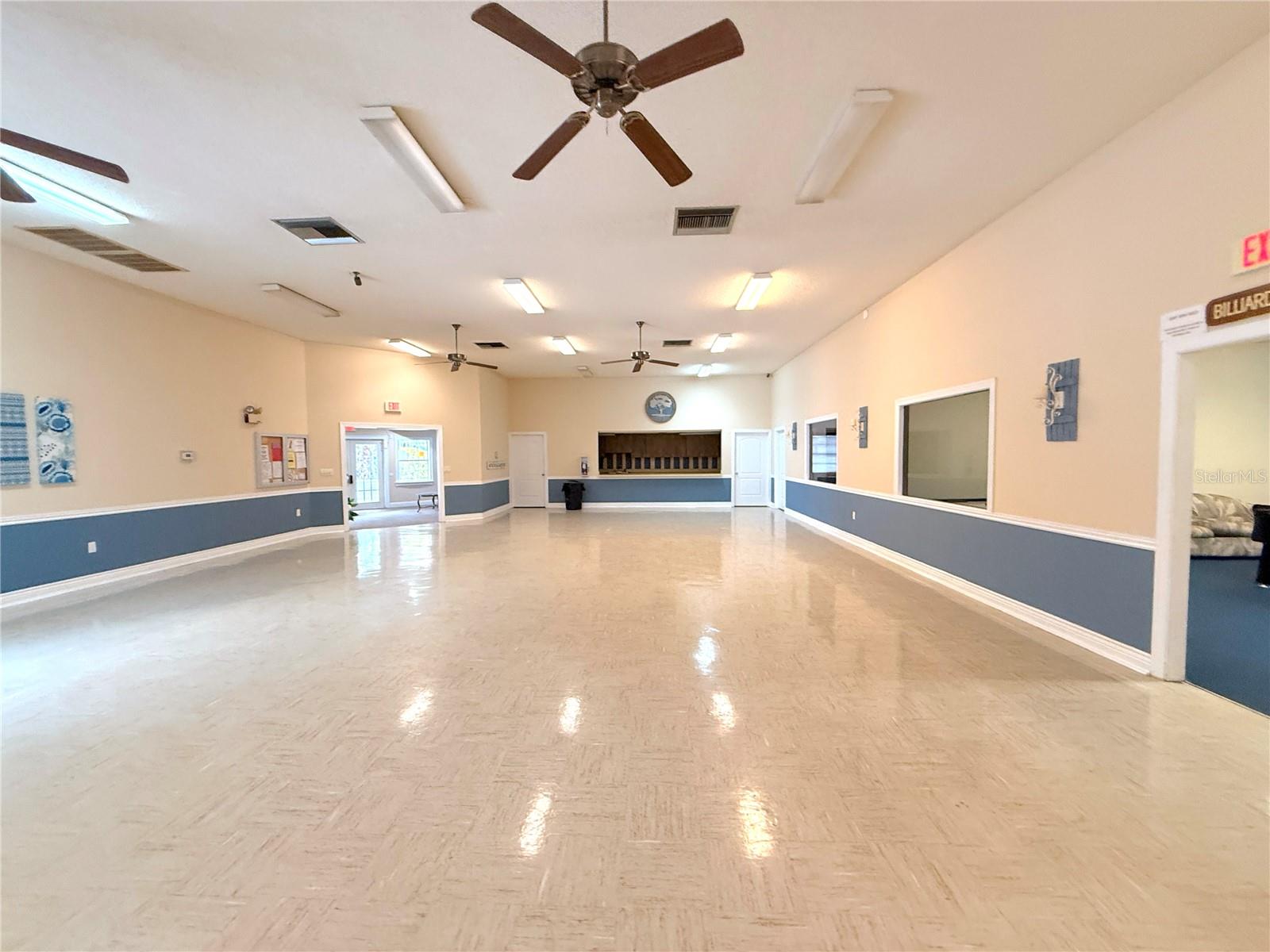 W7882034 Property Photo