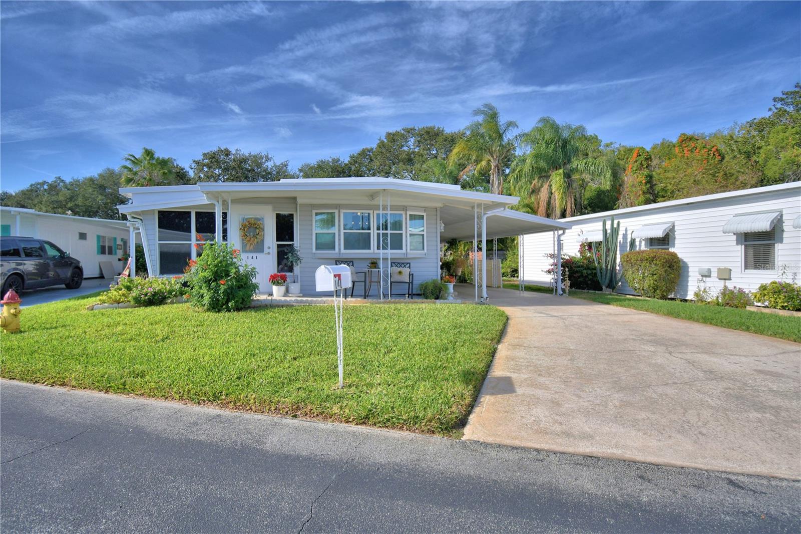 P4937515 Property Photo