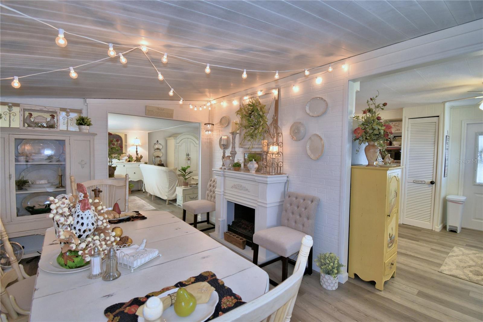 P4937515 Property Photo