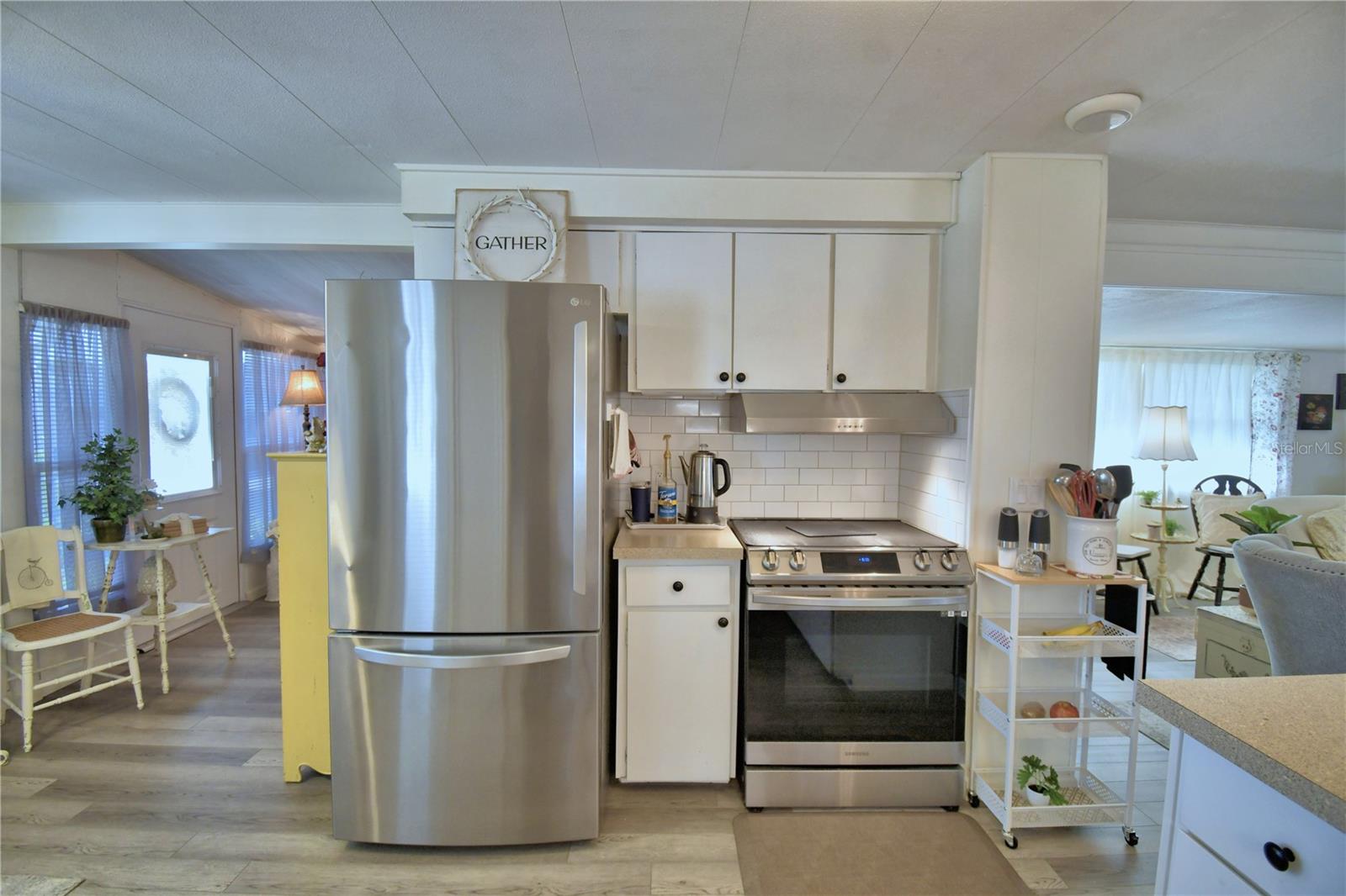 P4937515 Property Photo