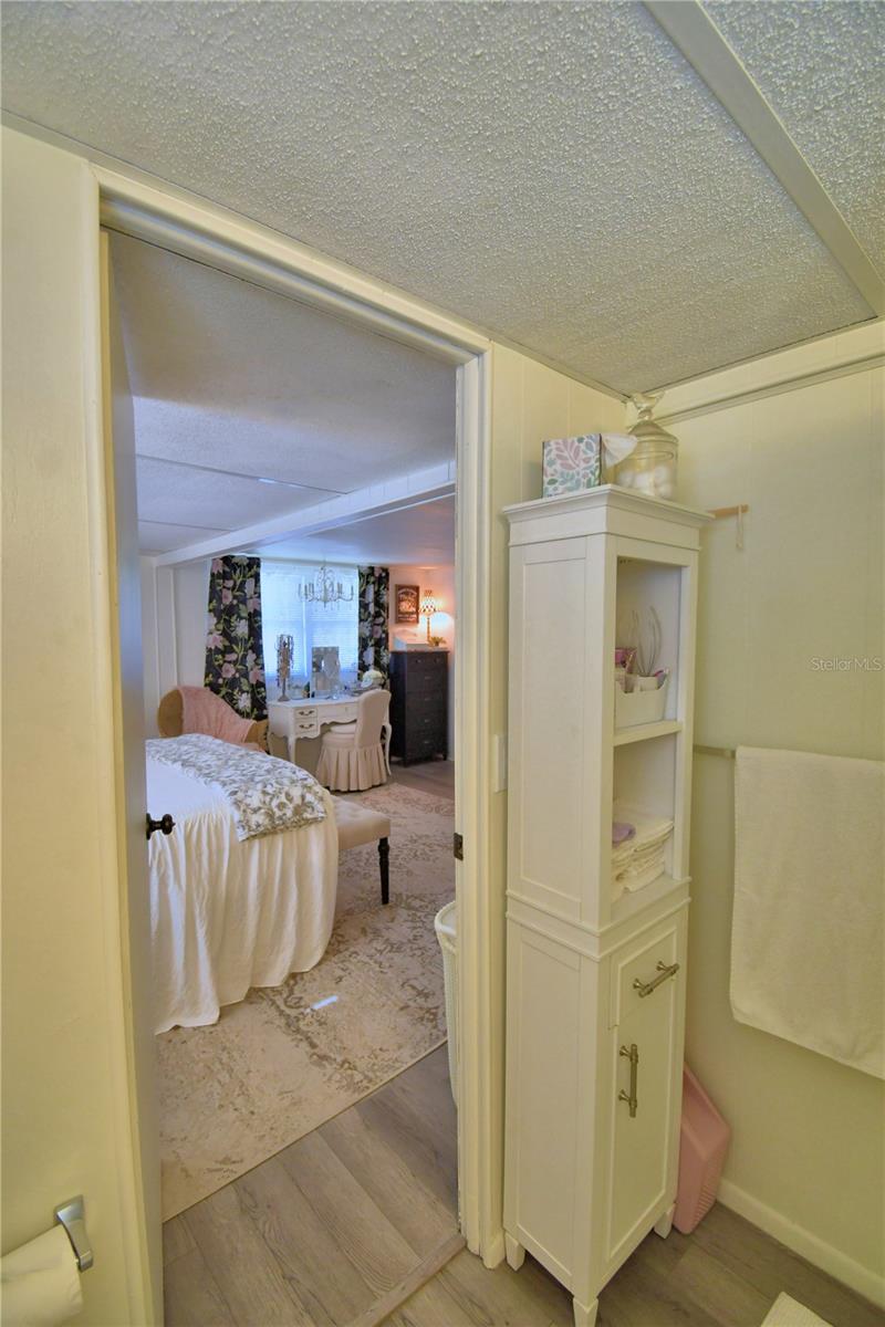 P4937515 Property Photo