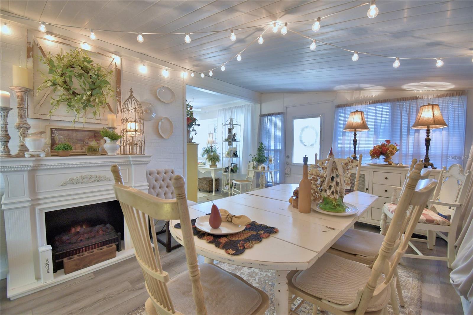 P4937515 Property Photo