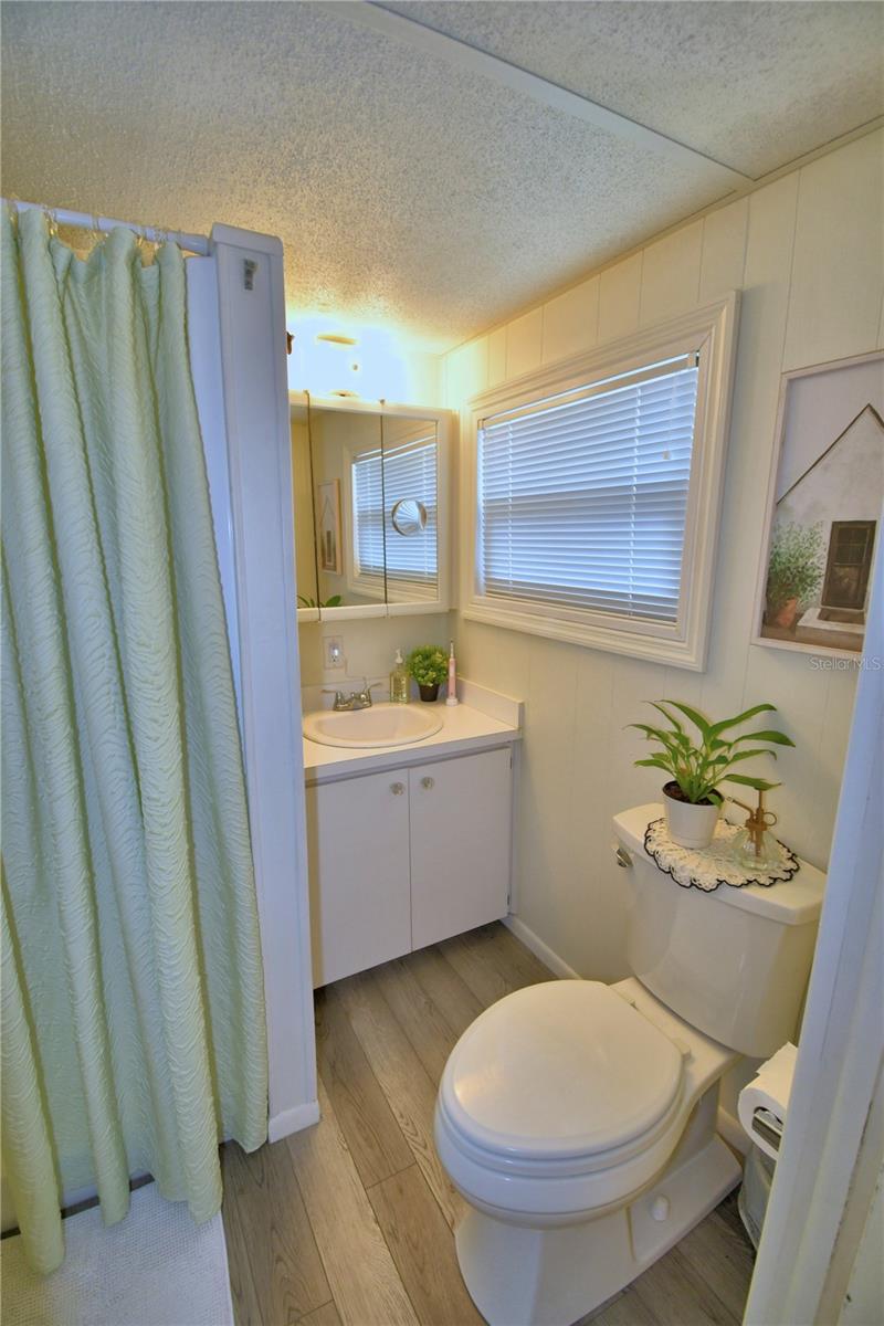 P4937515 Property Photo