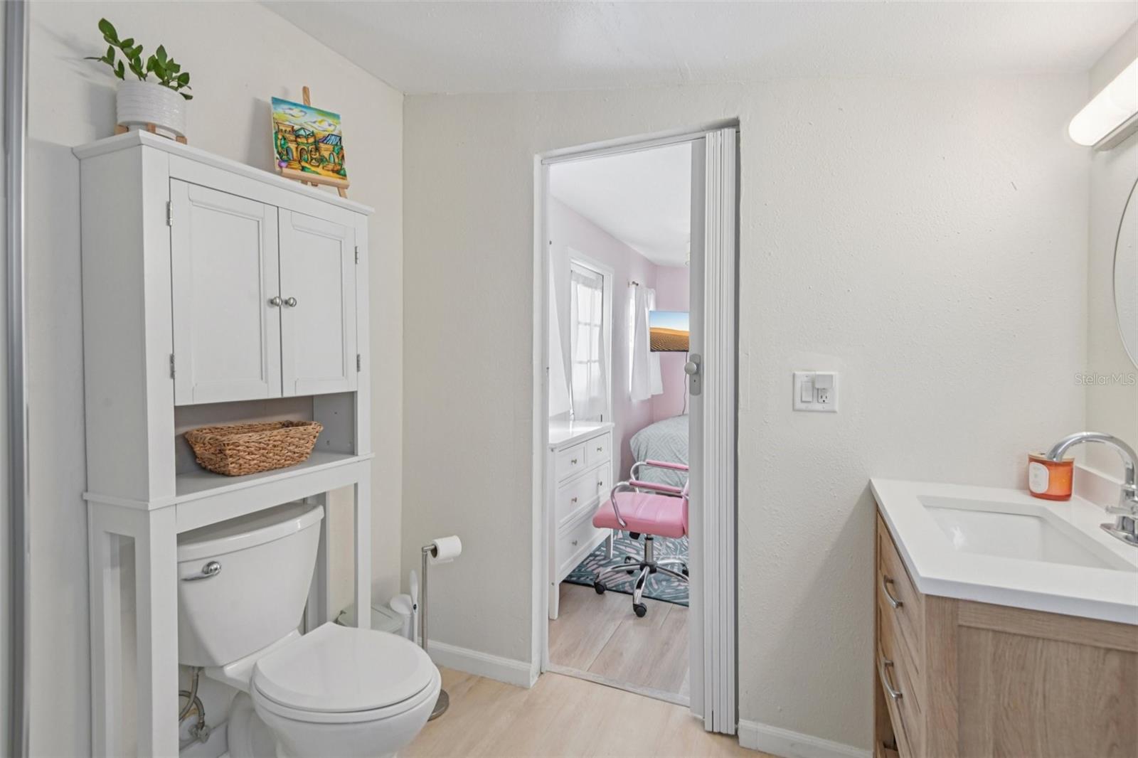 TB8463971 Property Photo