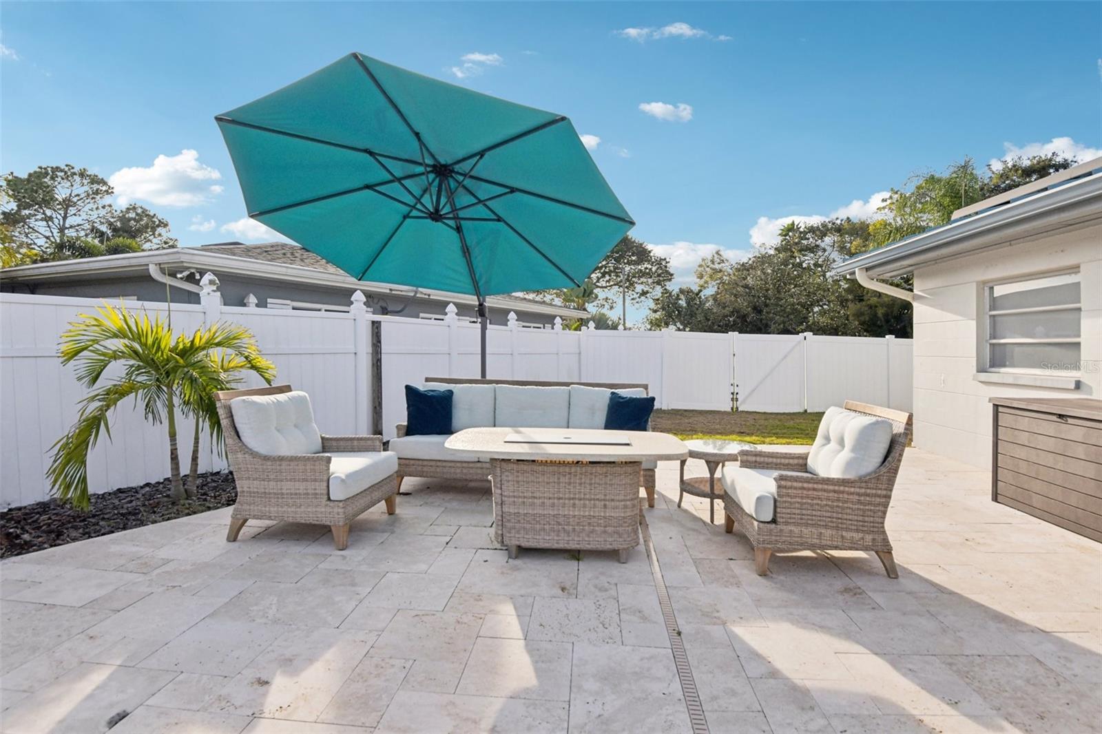 TB8463971 Property Photo