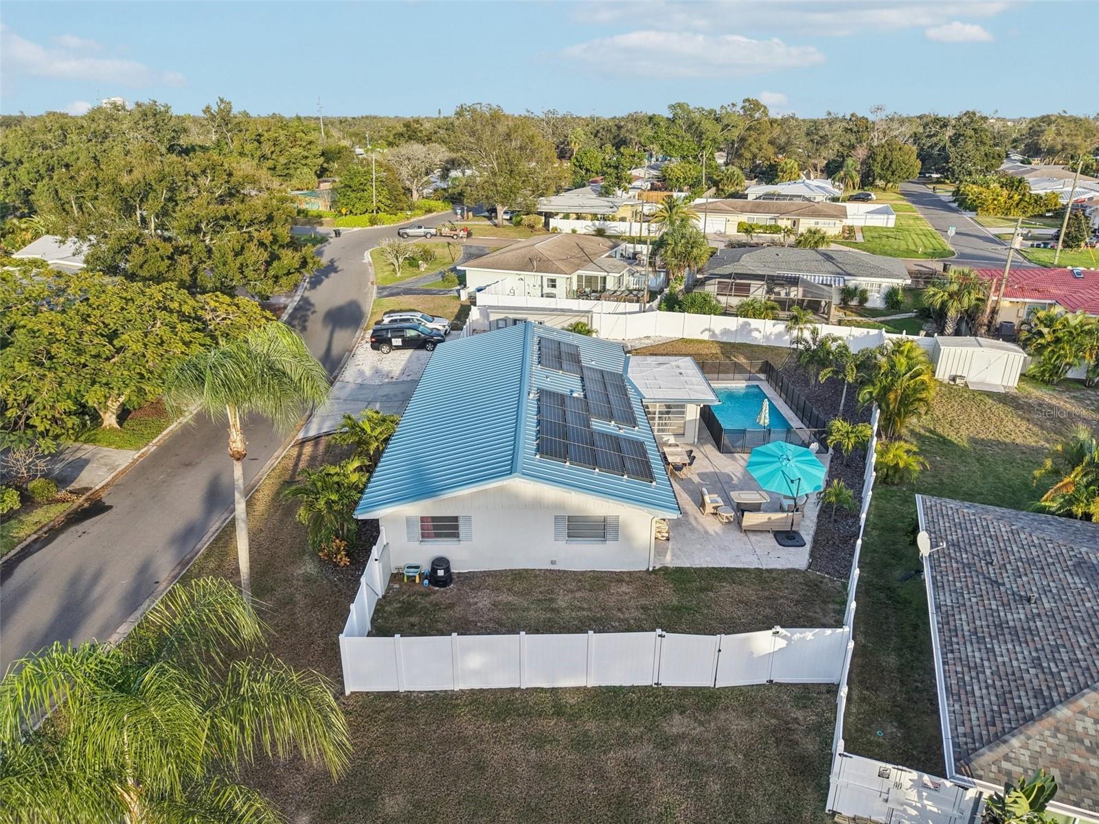 TB8463971 Property Photo