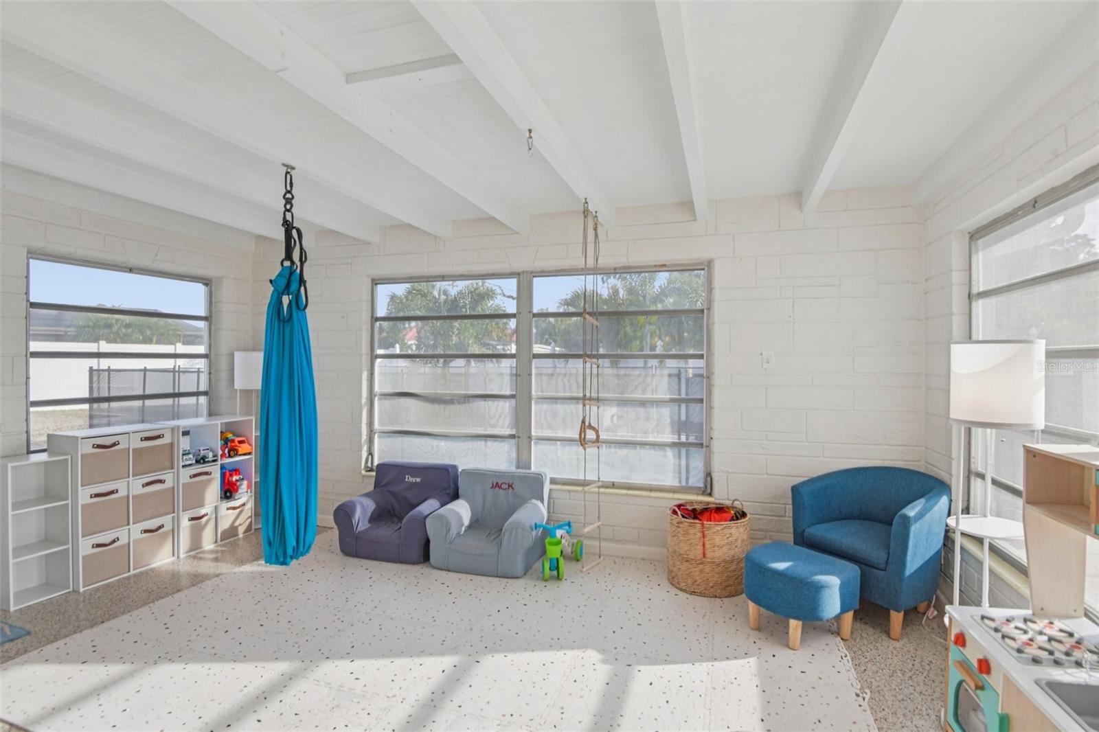 TB8463971 Property Photo