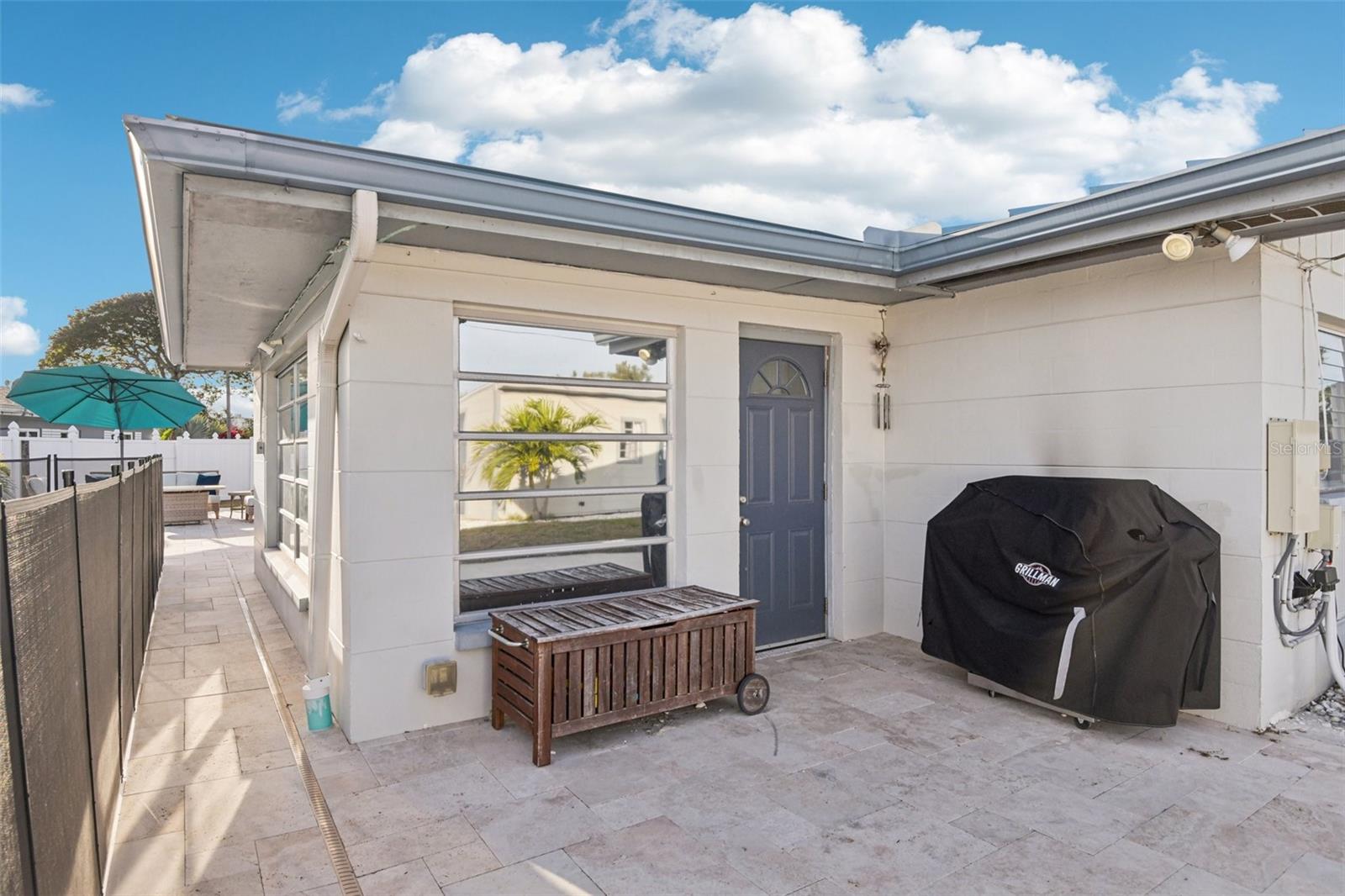 TB8463971 Property Photo