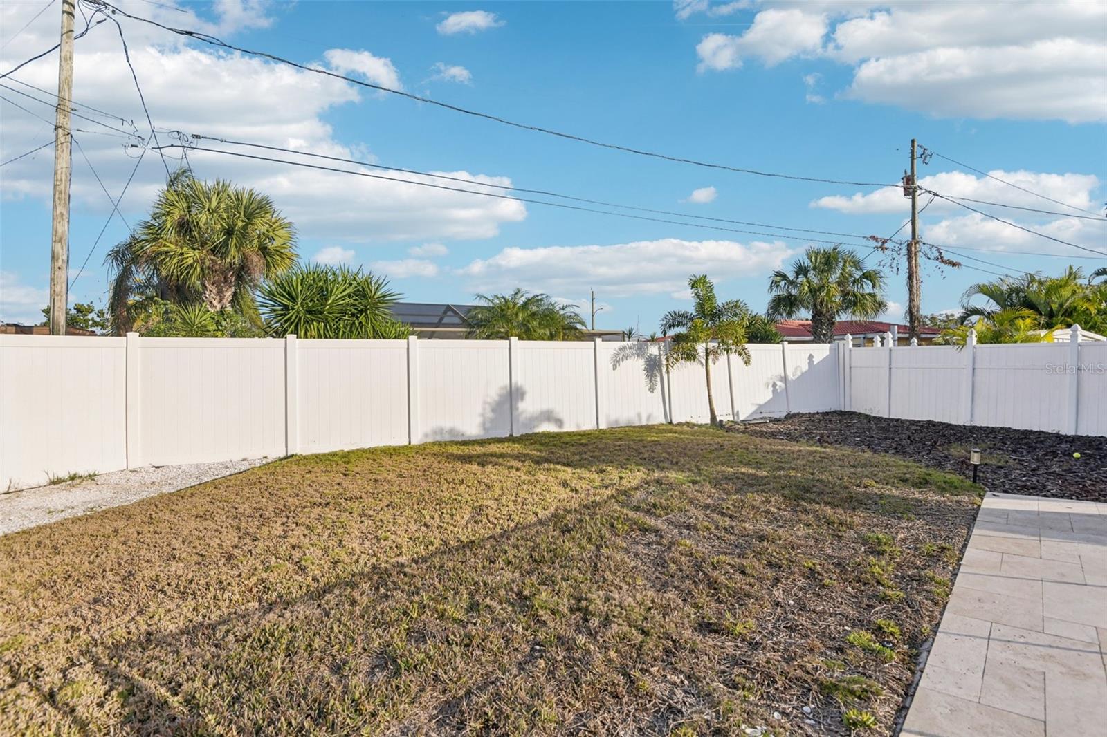 TB8463971 Property Photo