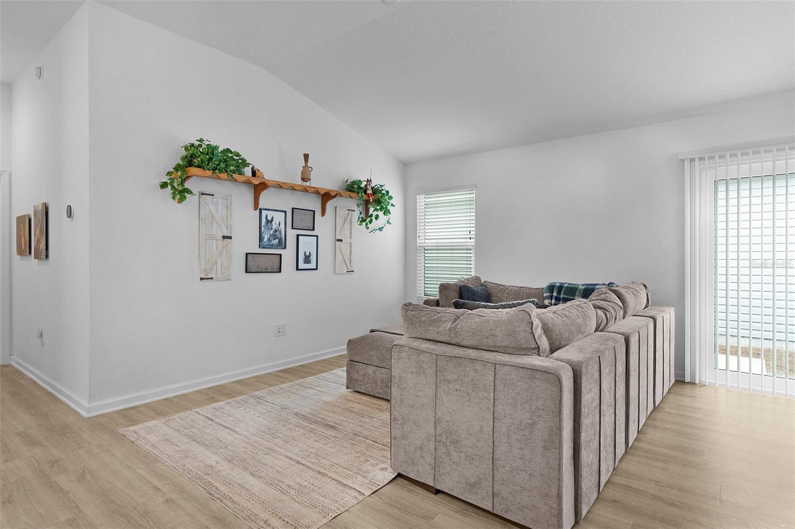 842 SPRING AVE, THE VILLAGES, FL, 34762