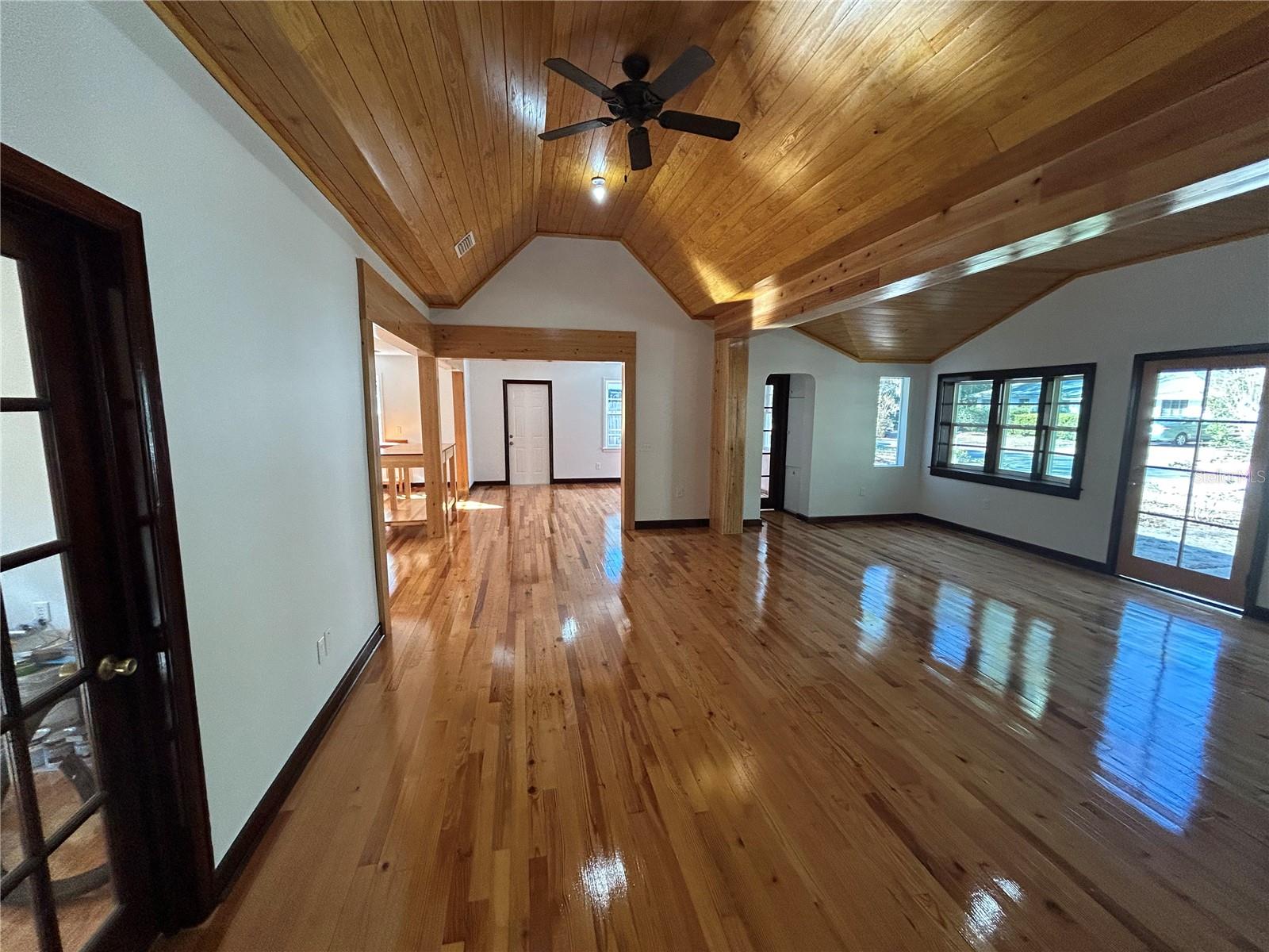 1027 NW 11TH AVE, GAINESVILLE, FL, 32601