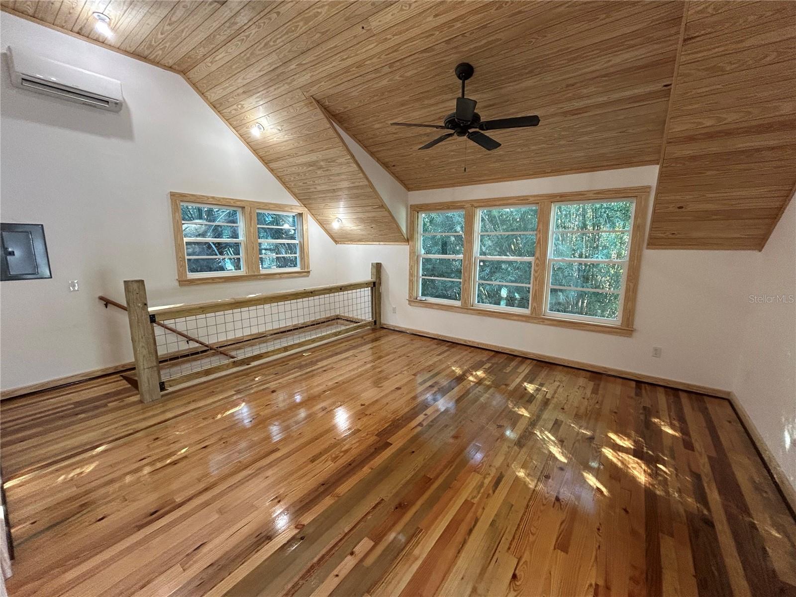1027 NW 11TH AVE, GAINESVILLE, FL, 32601
