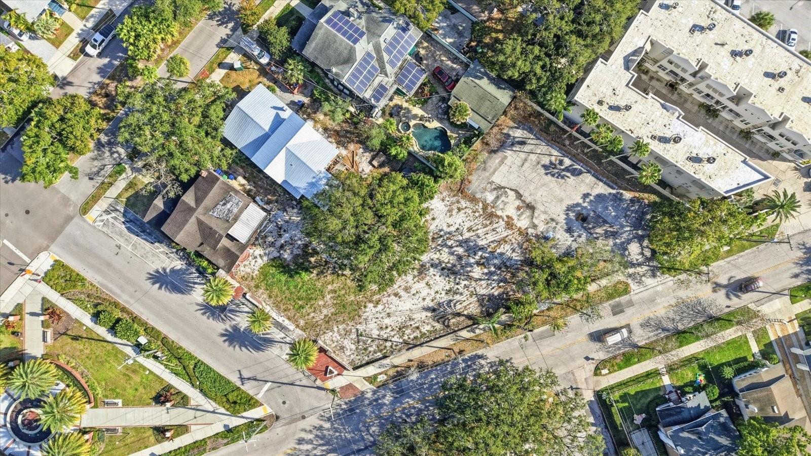 TB8464005 Property Photo