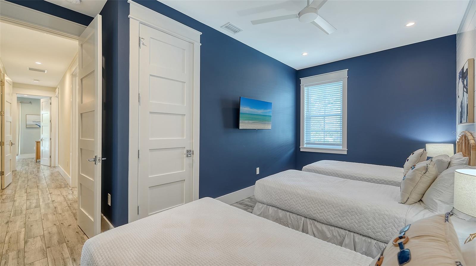 A4678111 Property Photo