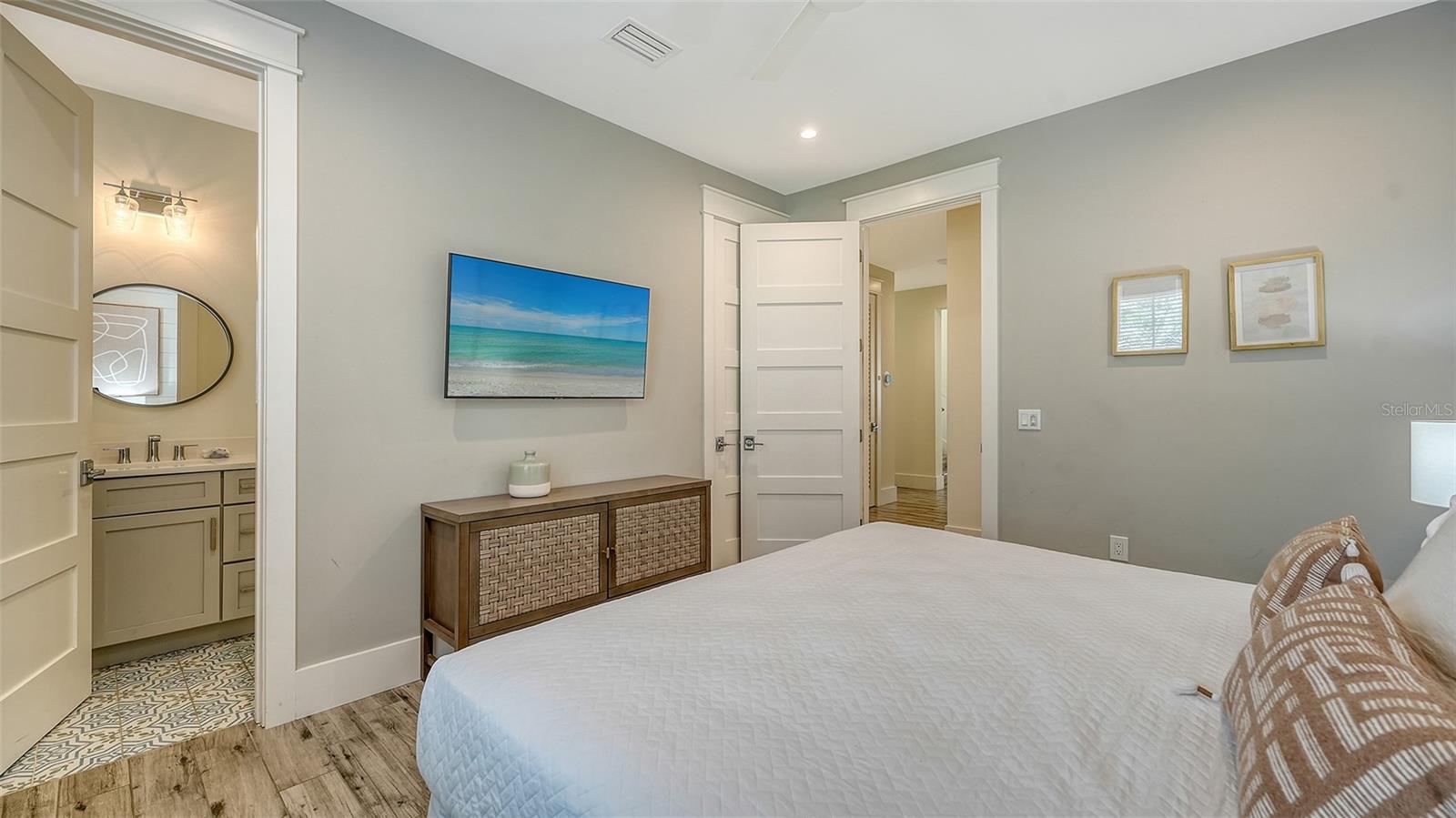 A4678111 Property Photo