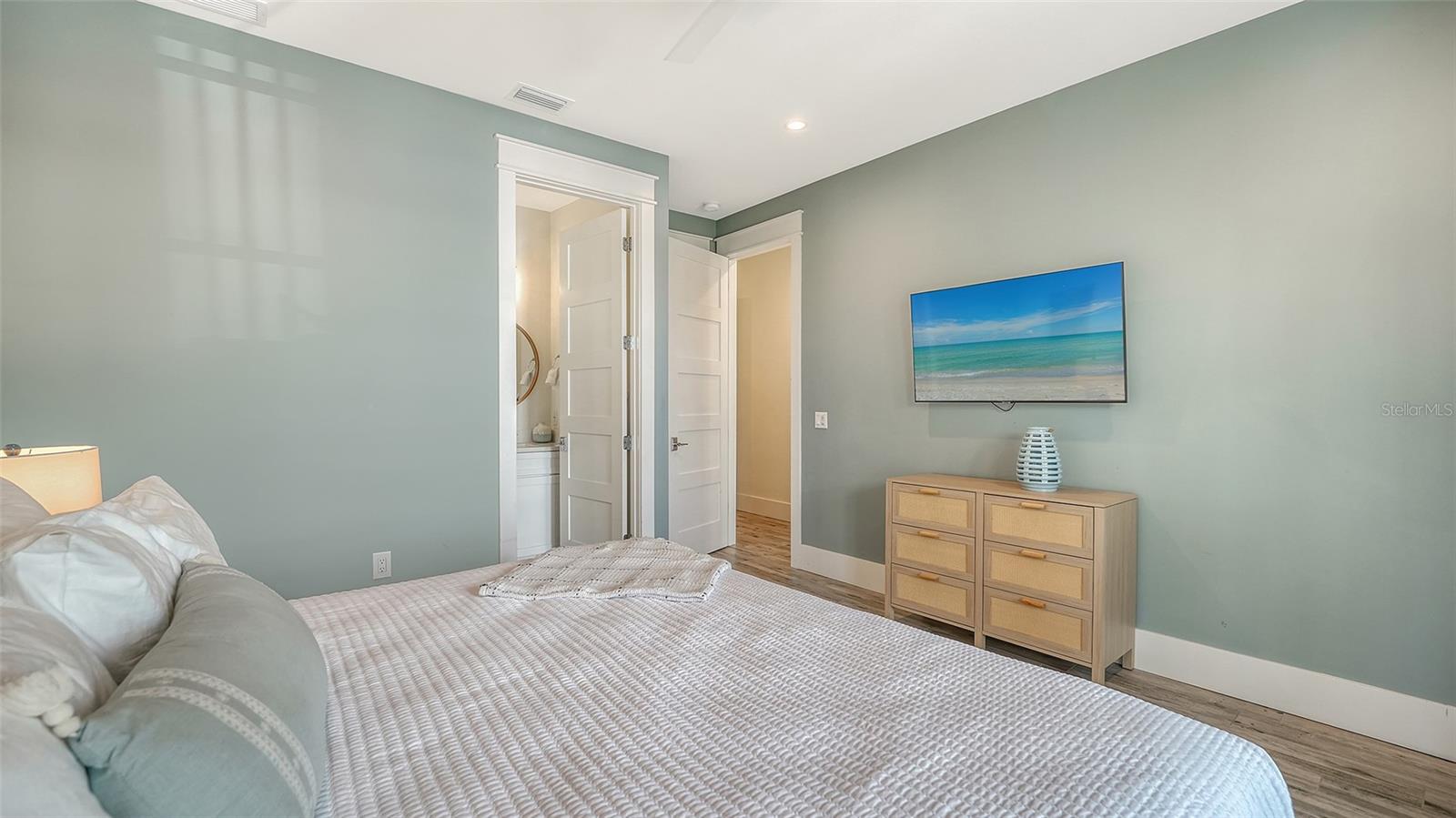 A4678111 Property Photo