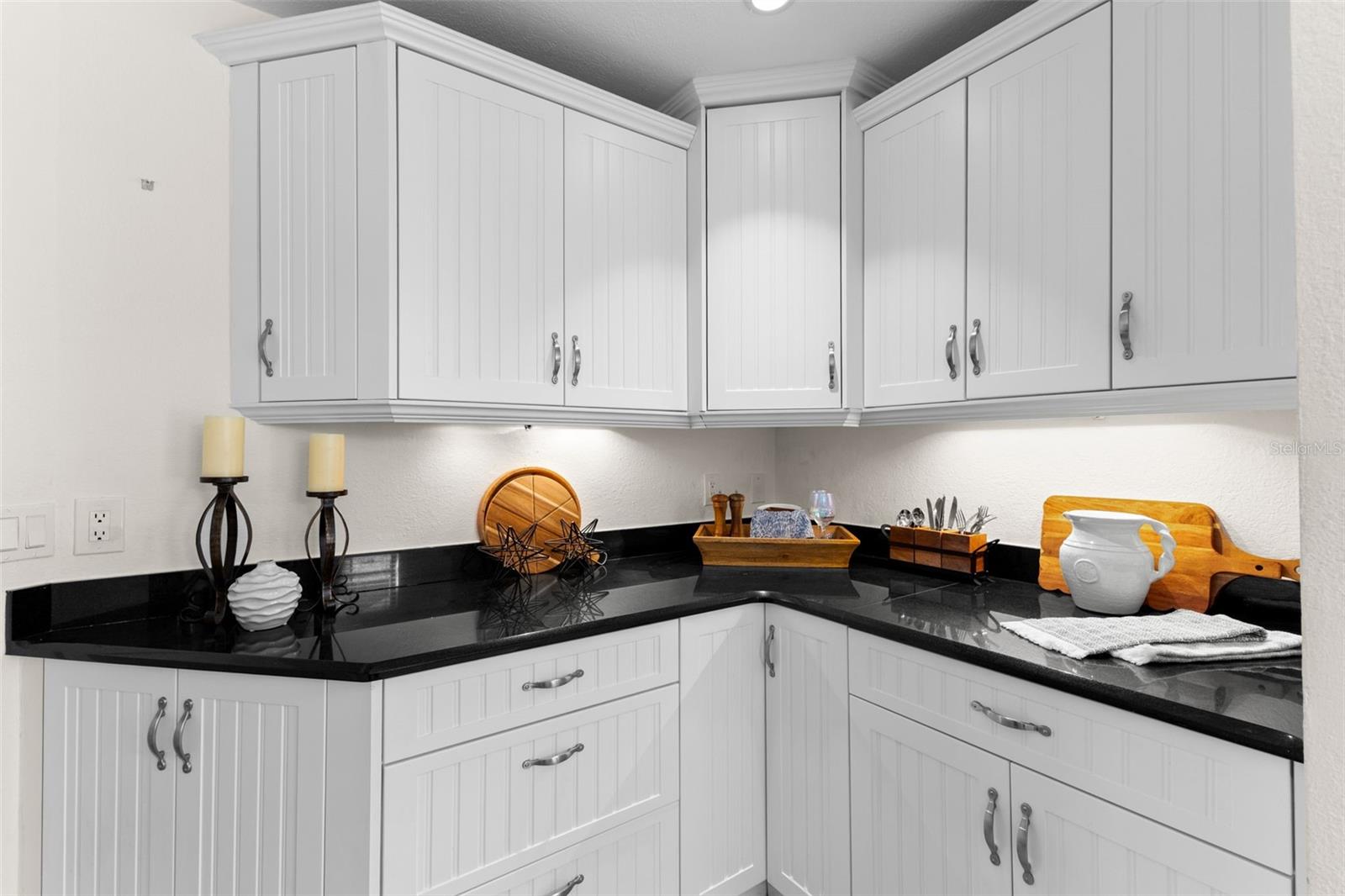 Great counter space