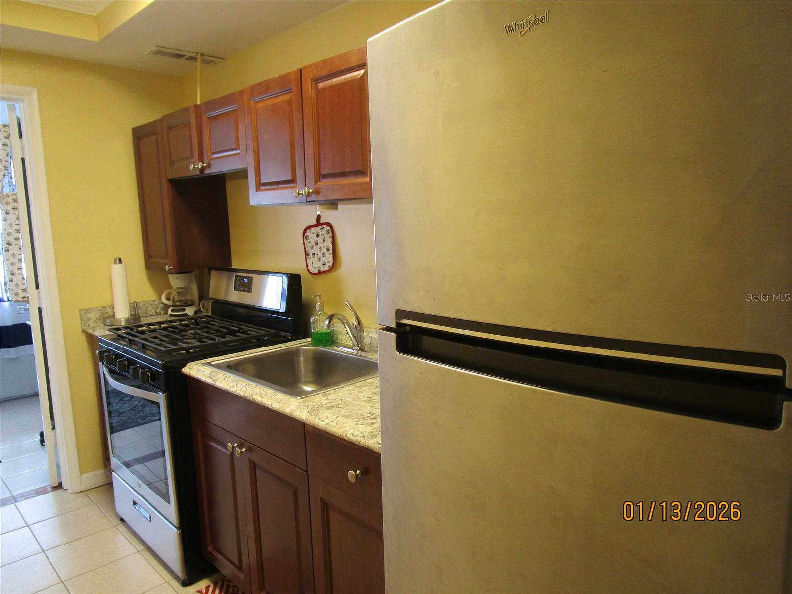 TB8464040 Property Photo