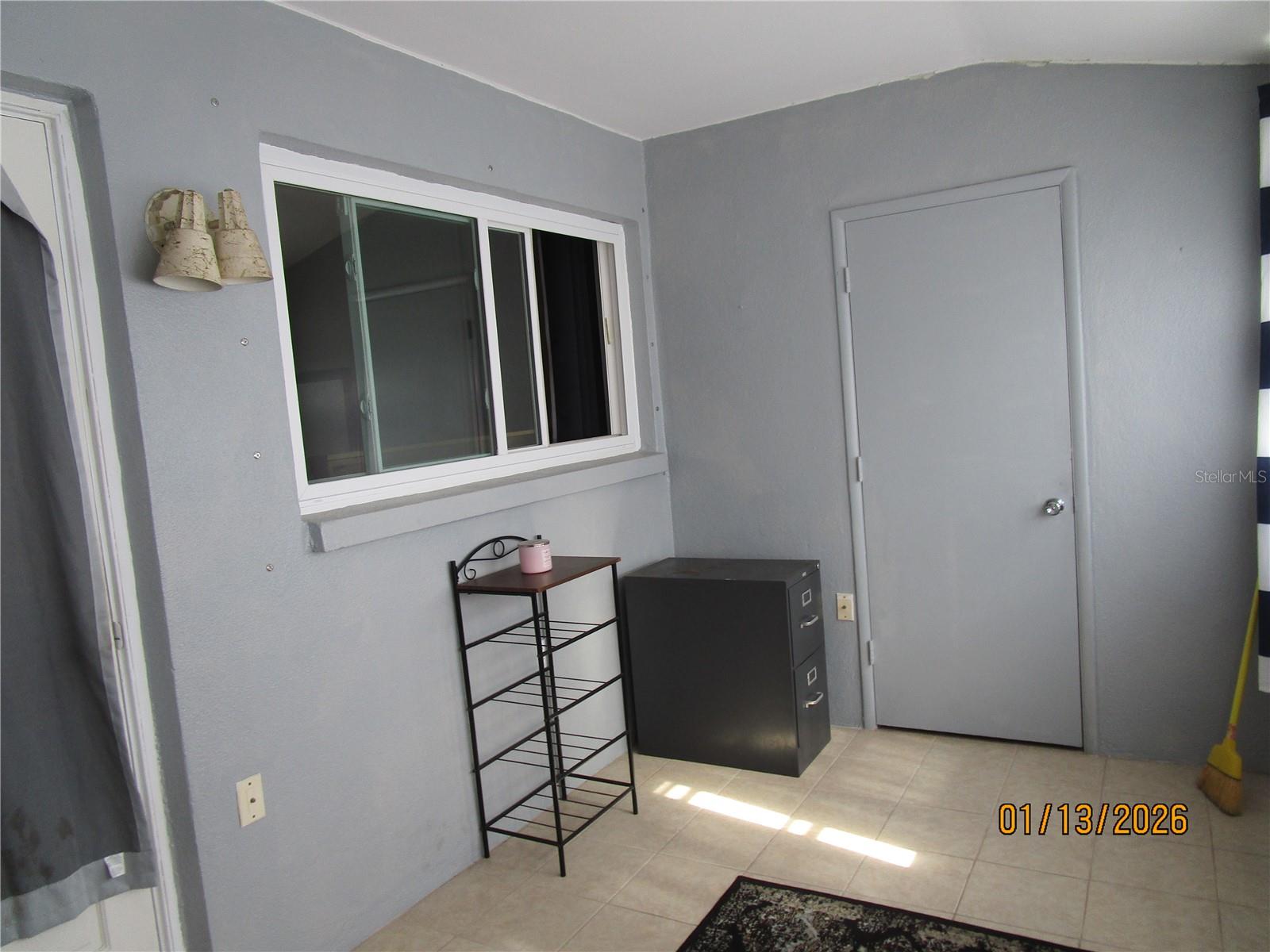 TB8464040 Property Photo