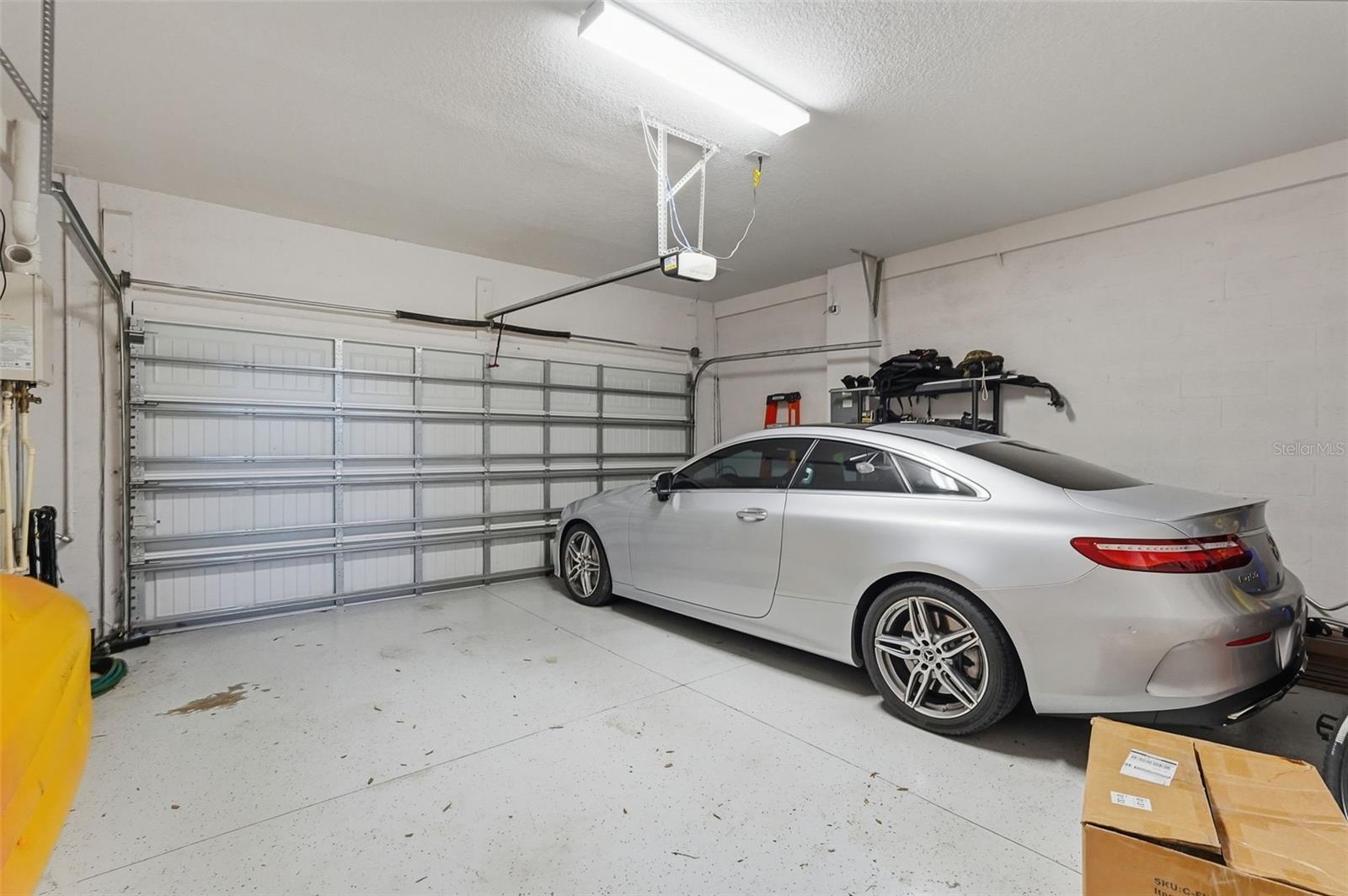 Spacious 2-car garage