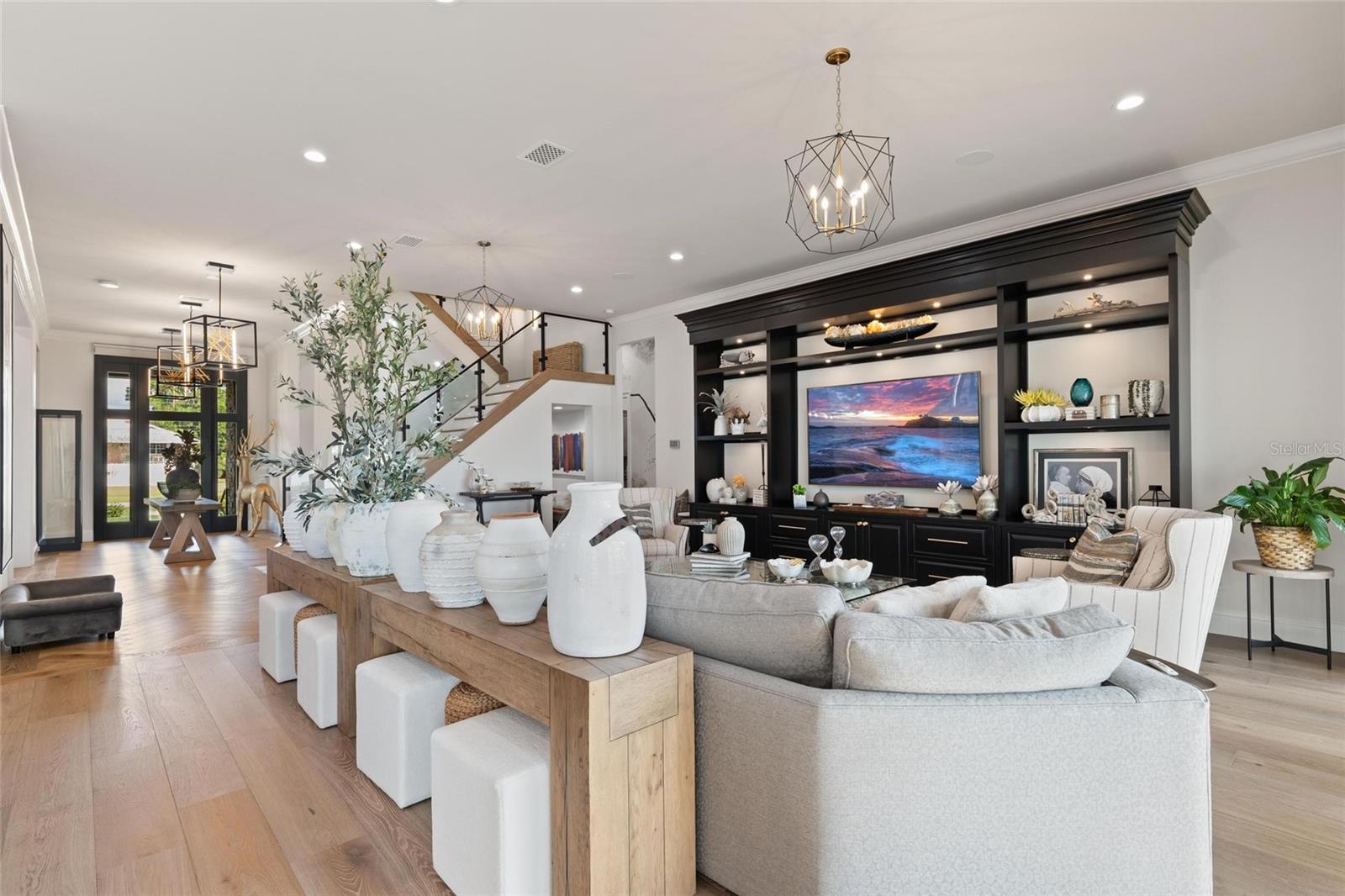 W7882048 Property Photo