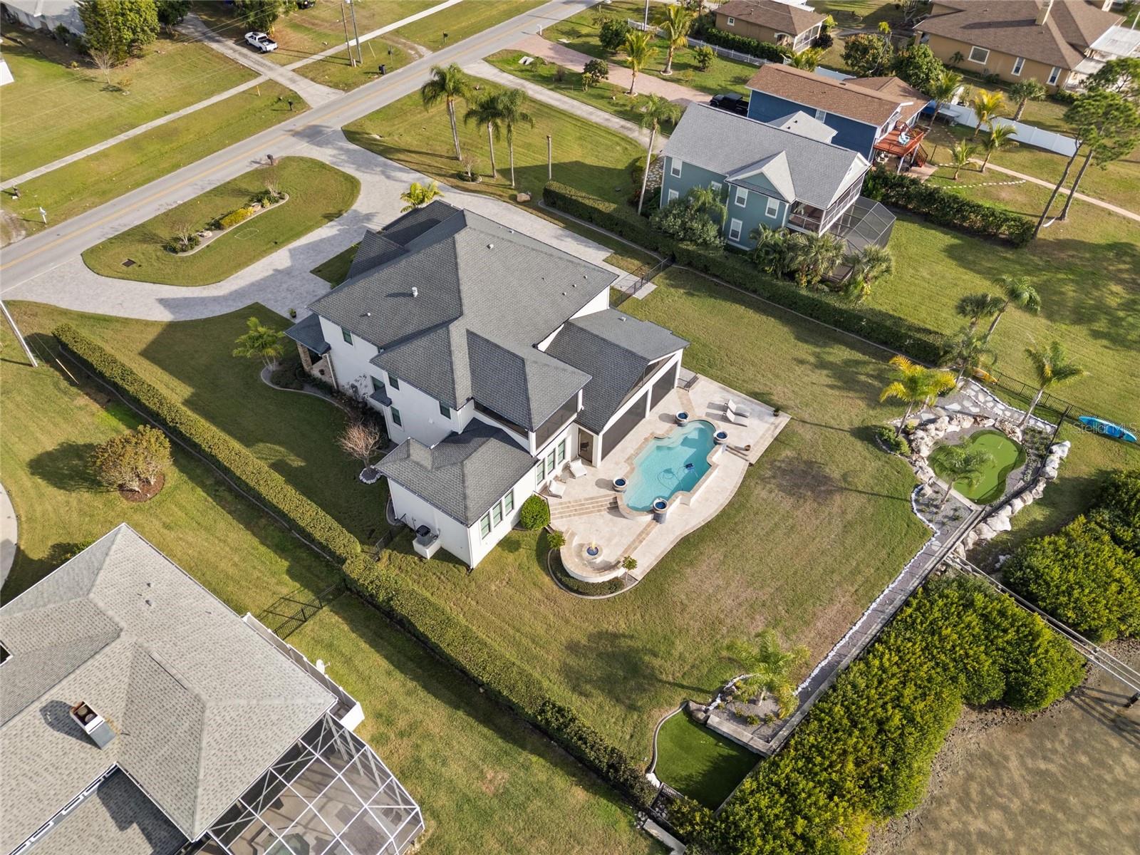 W7882048 Property Photo