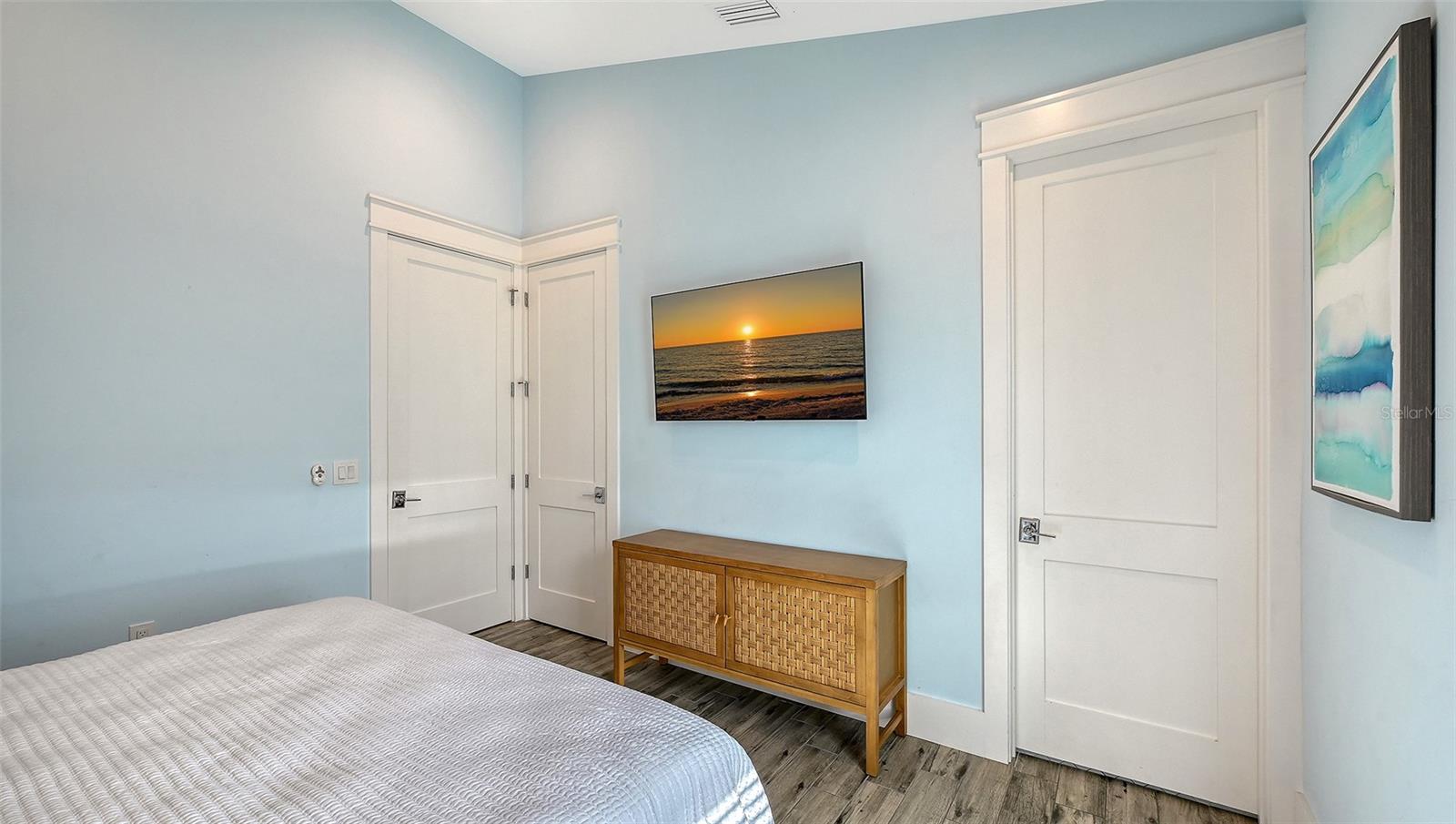 A4678136 Property Photo