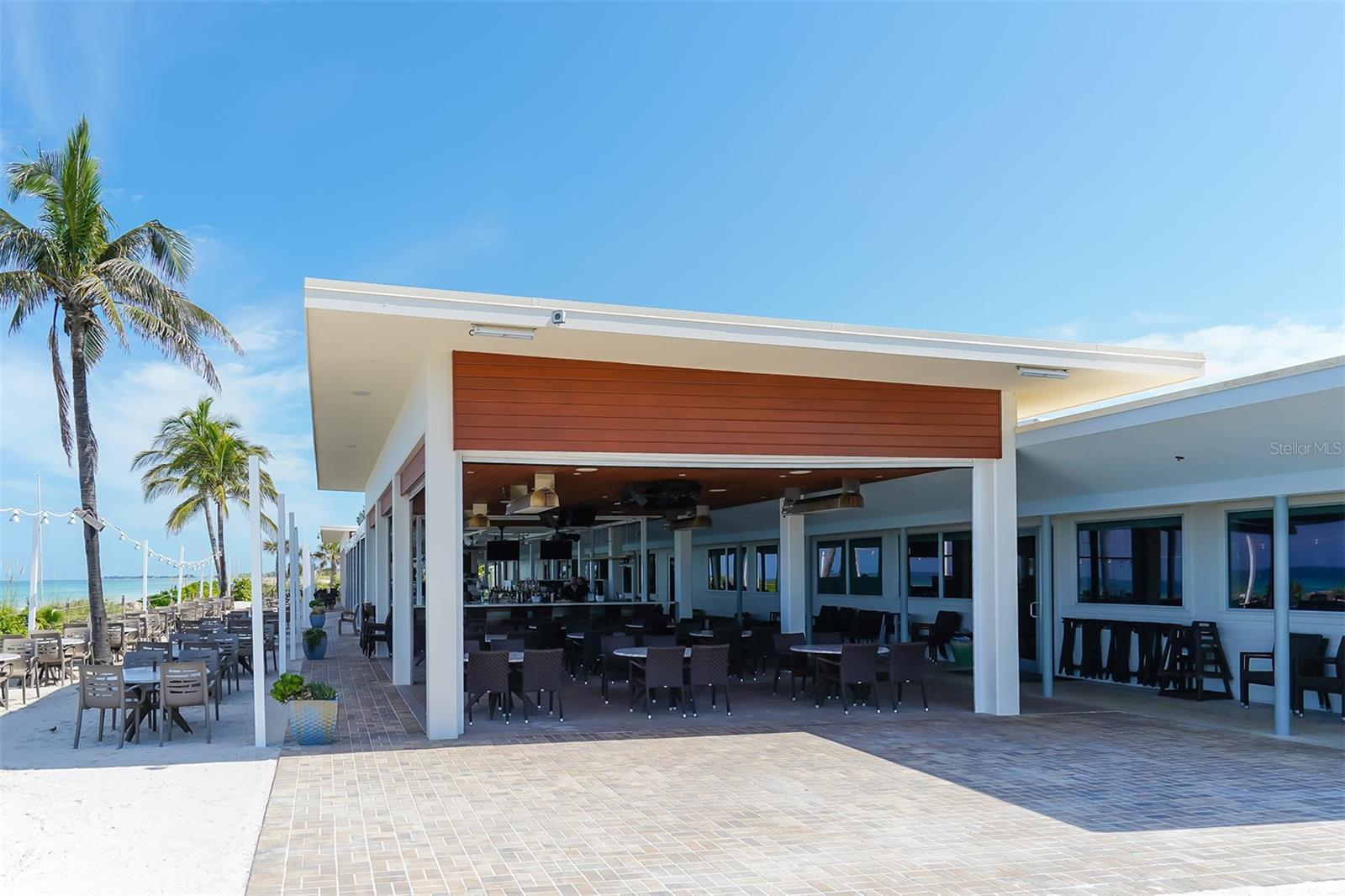 A4678136 Property Photo