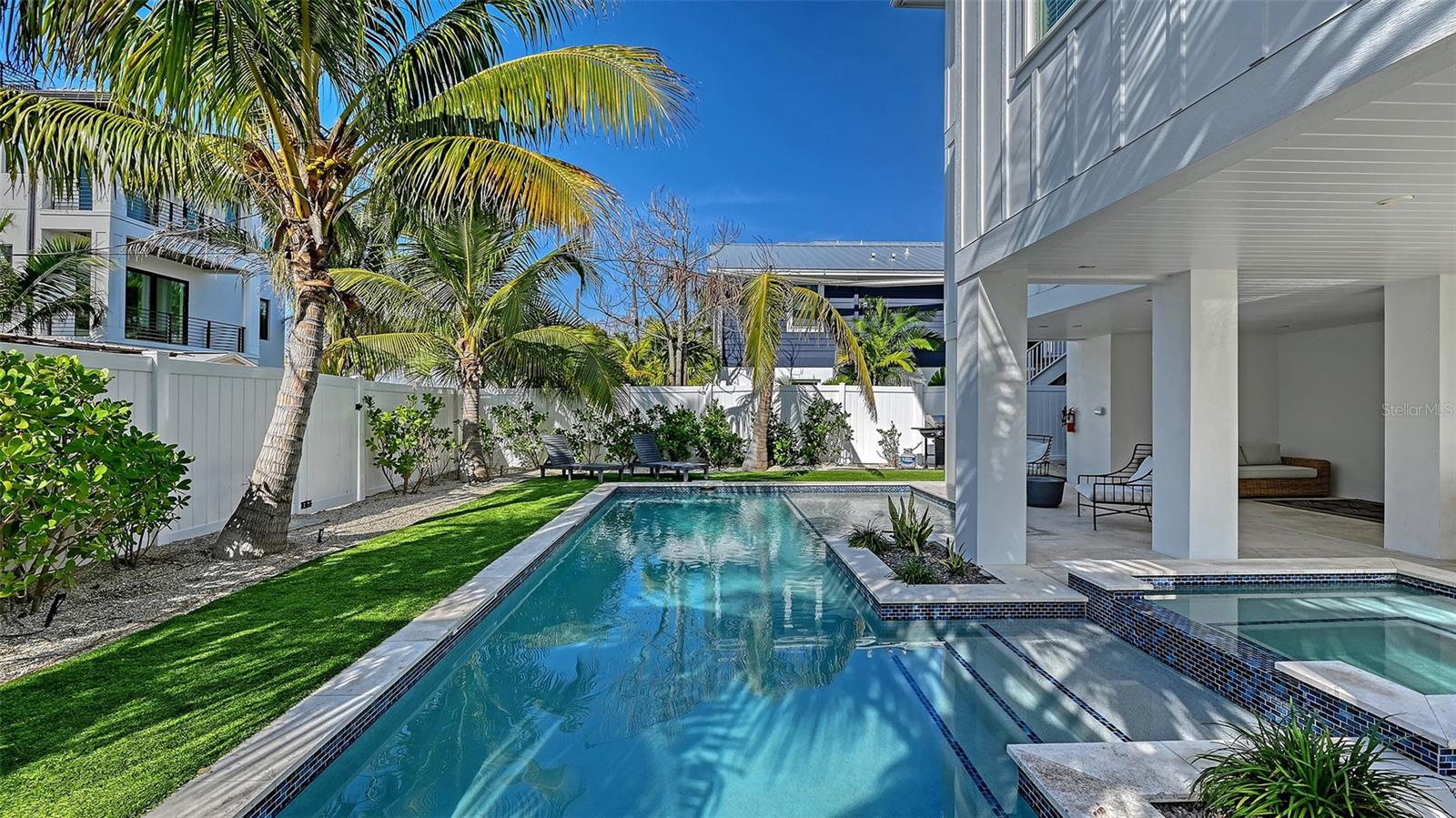 A4678136 Property Photo