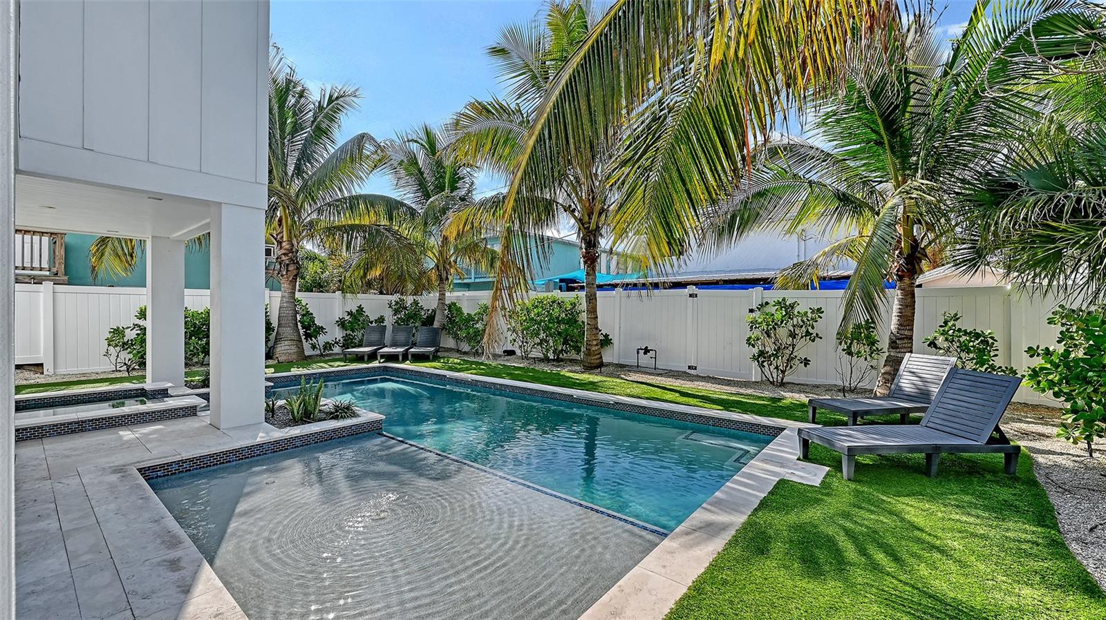 A4678136 Property Photo