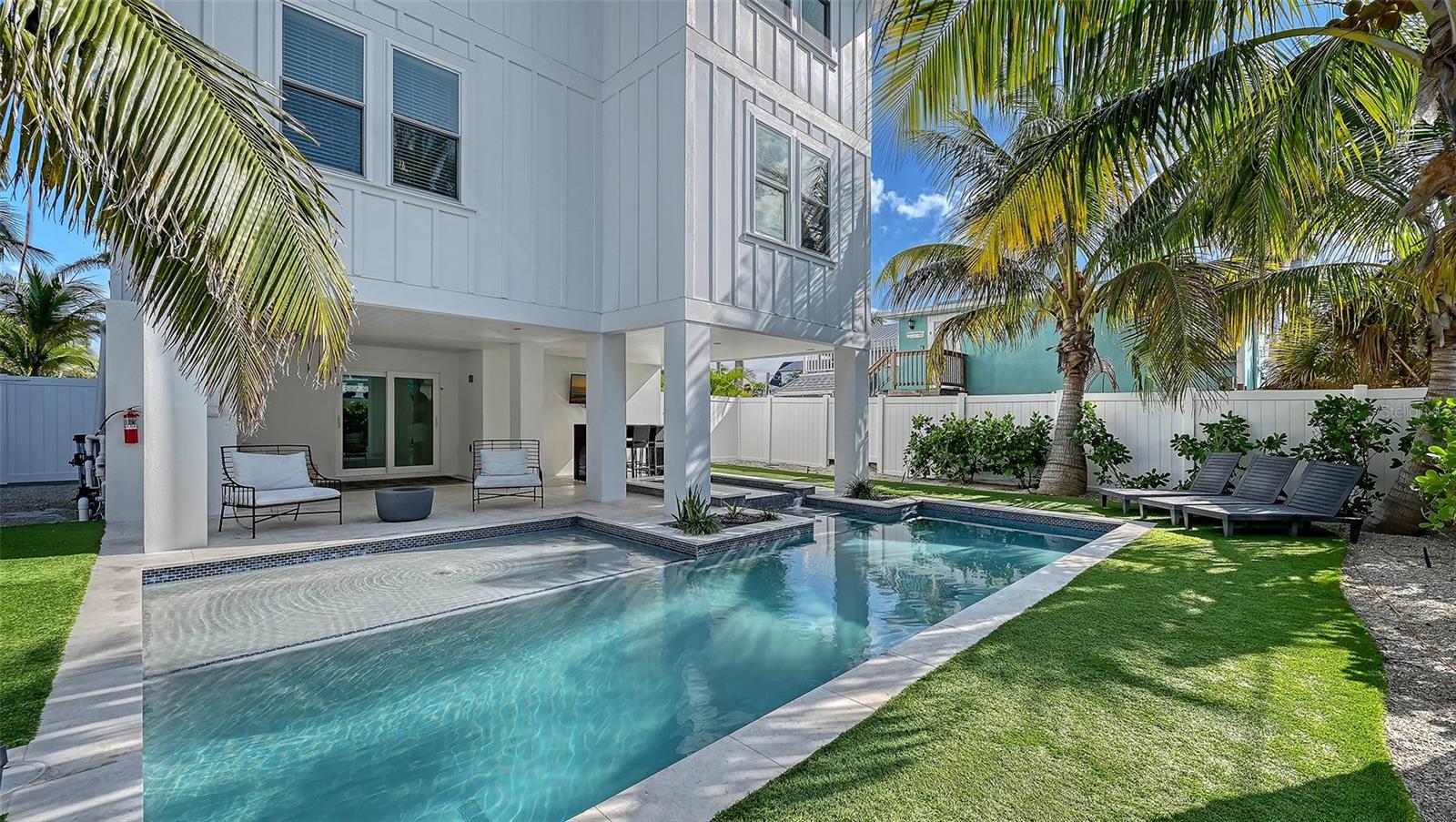 A4678136 Property Photo