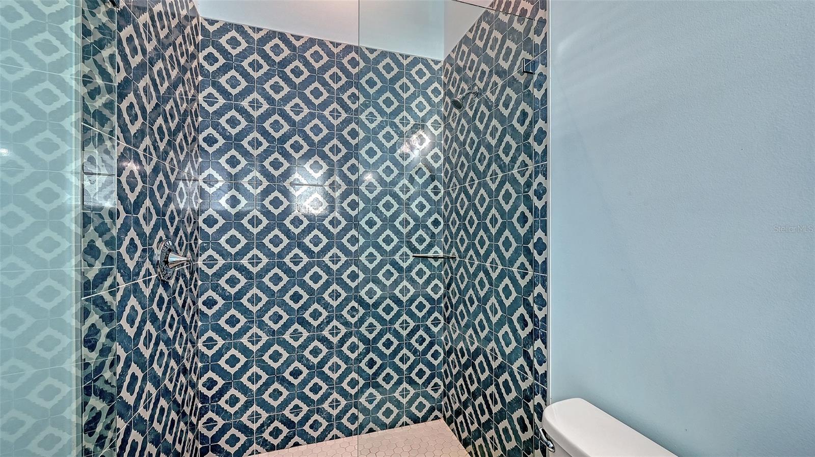 A4678136 Property Photo