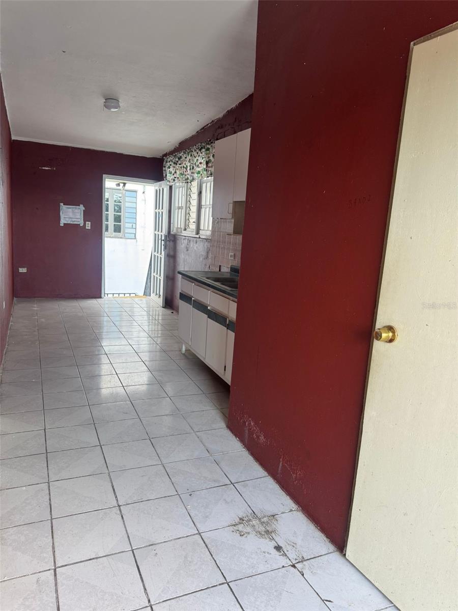 PR9118504 Property Photo