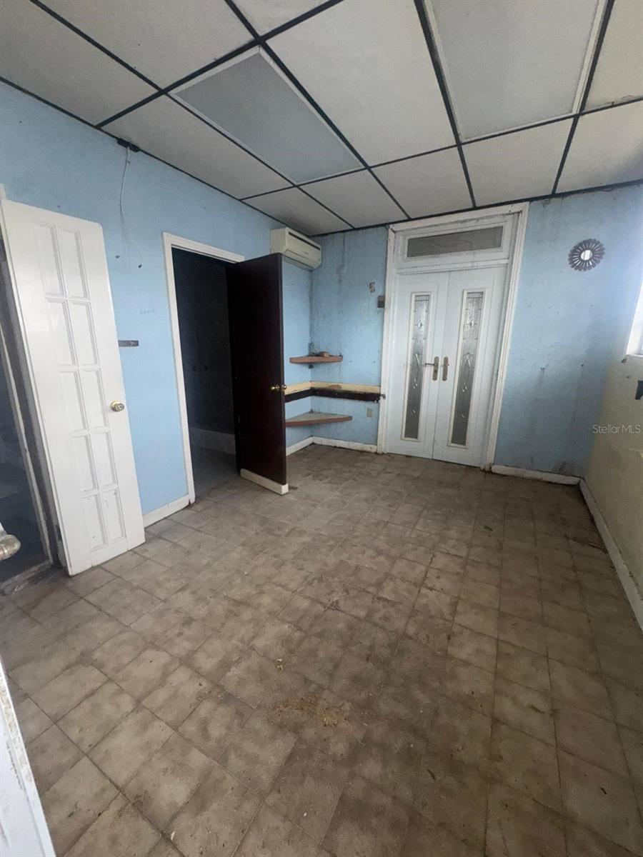 PR9118504 Property Photo