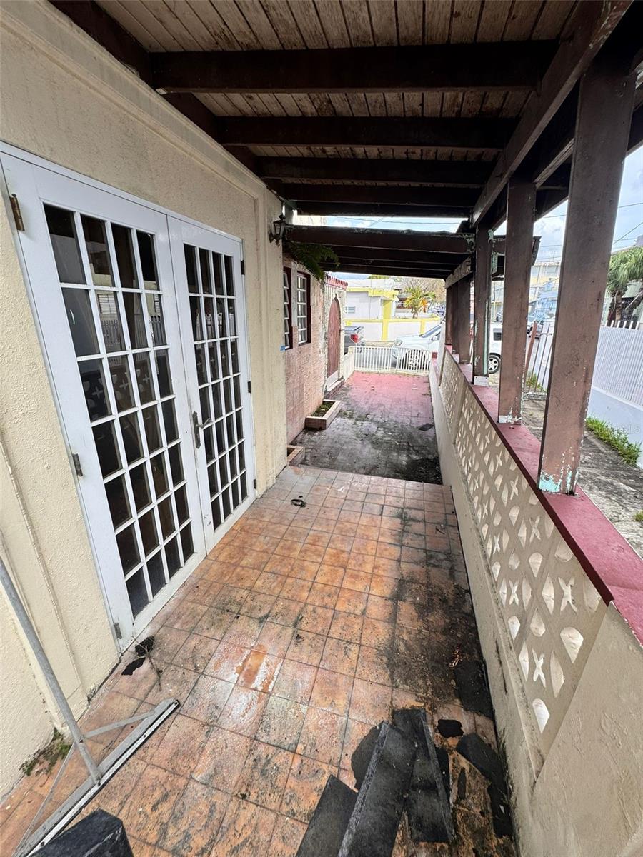 PR9118504 Property Photo