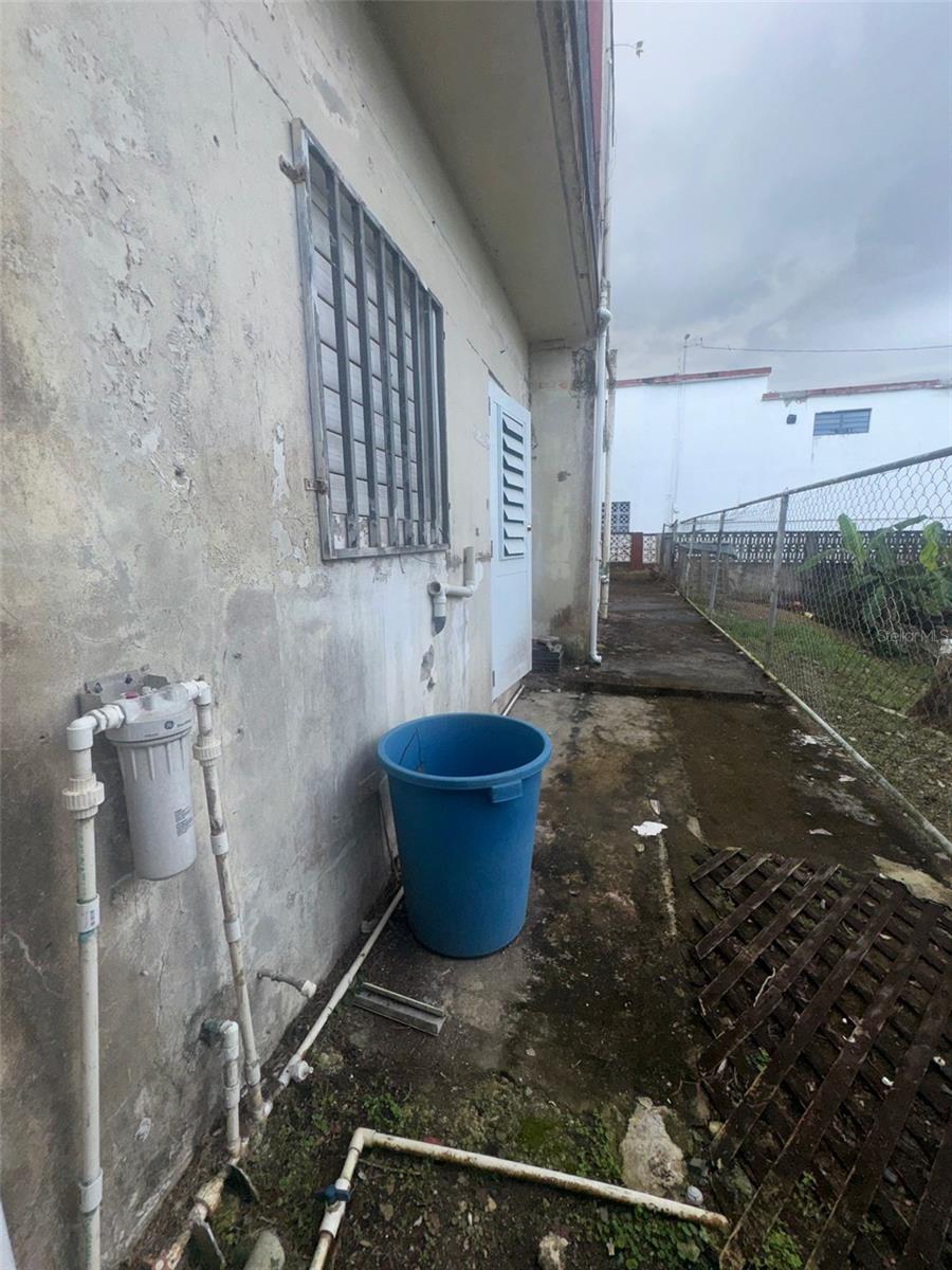 PR9118504 Property Photo