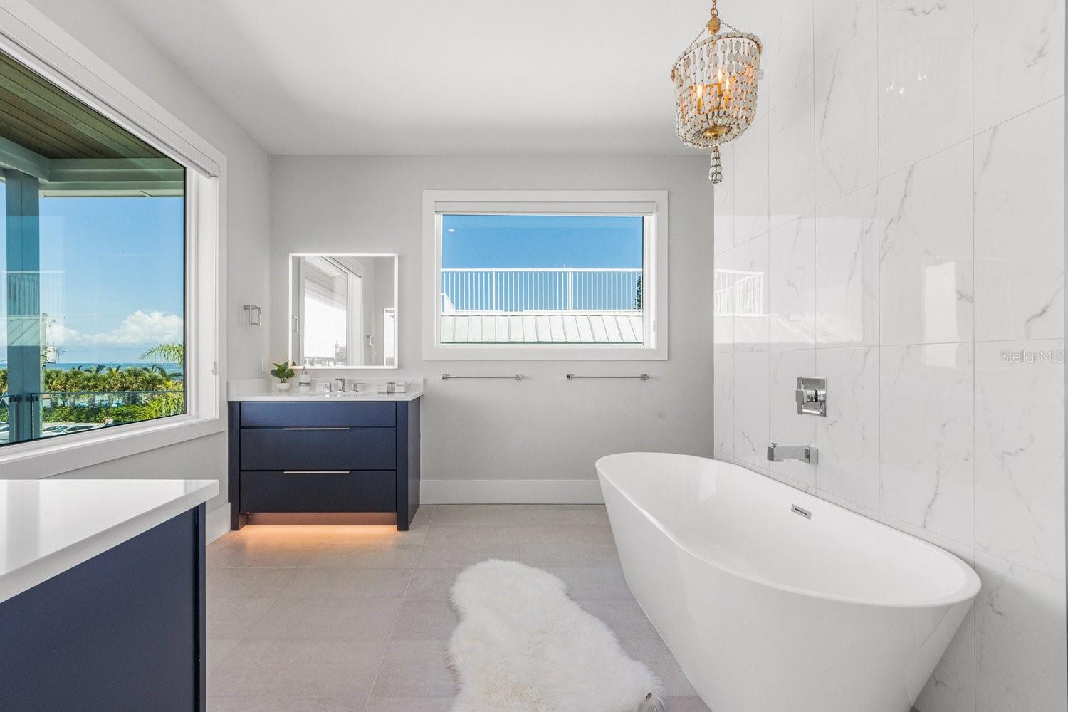 A4678140 Property Photo