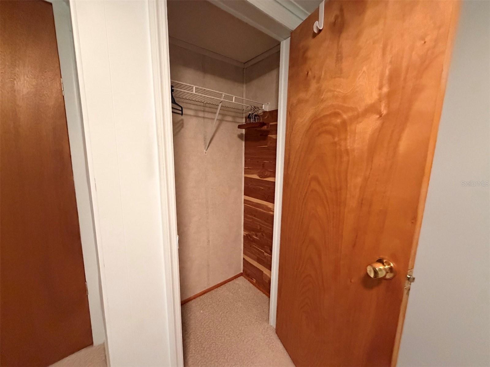 TB8464128 Property Photo